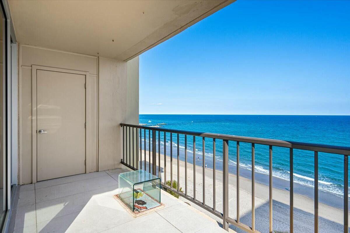 1180 S Ocean Boulevard 8-A