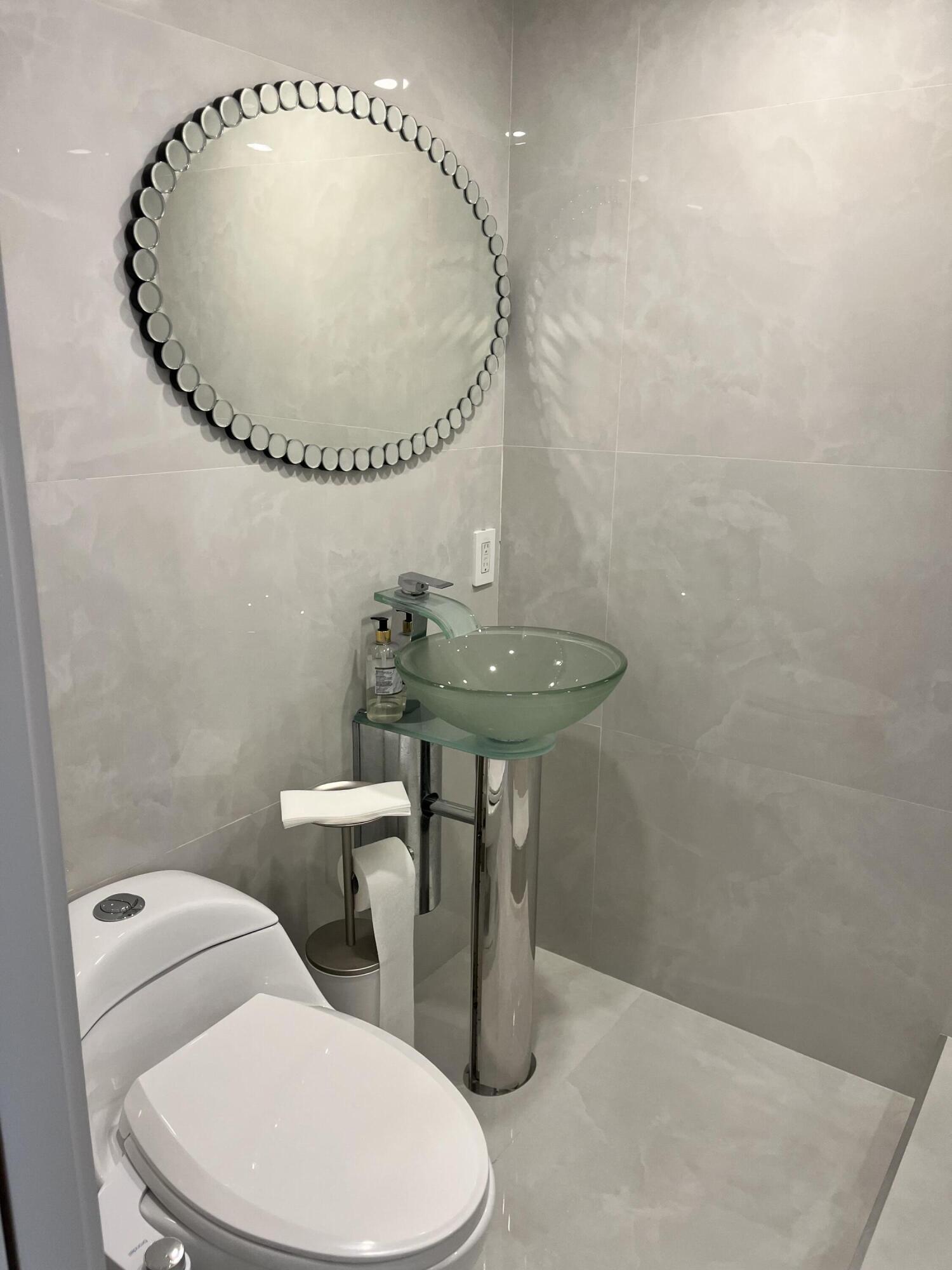 1180 S Ocean Boulevard 8-A