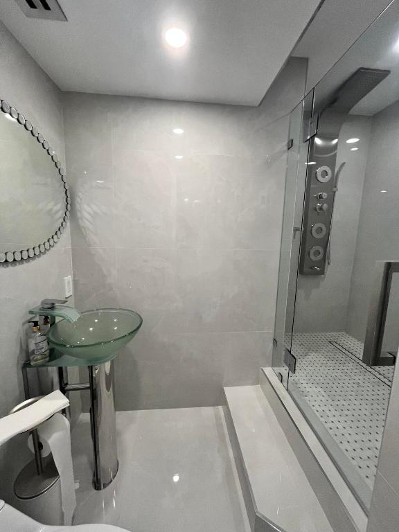 1180 S Ocean Boulevard 8-A