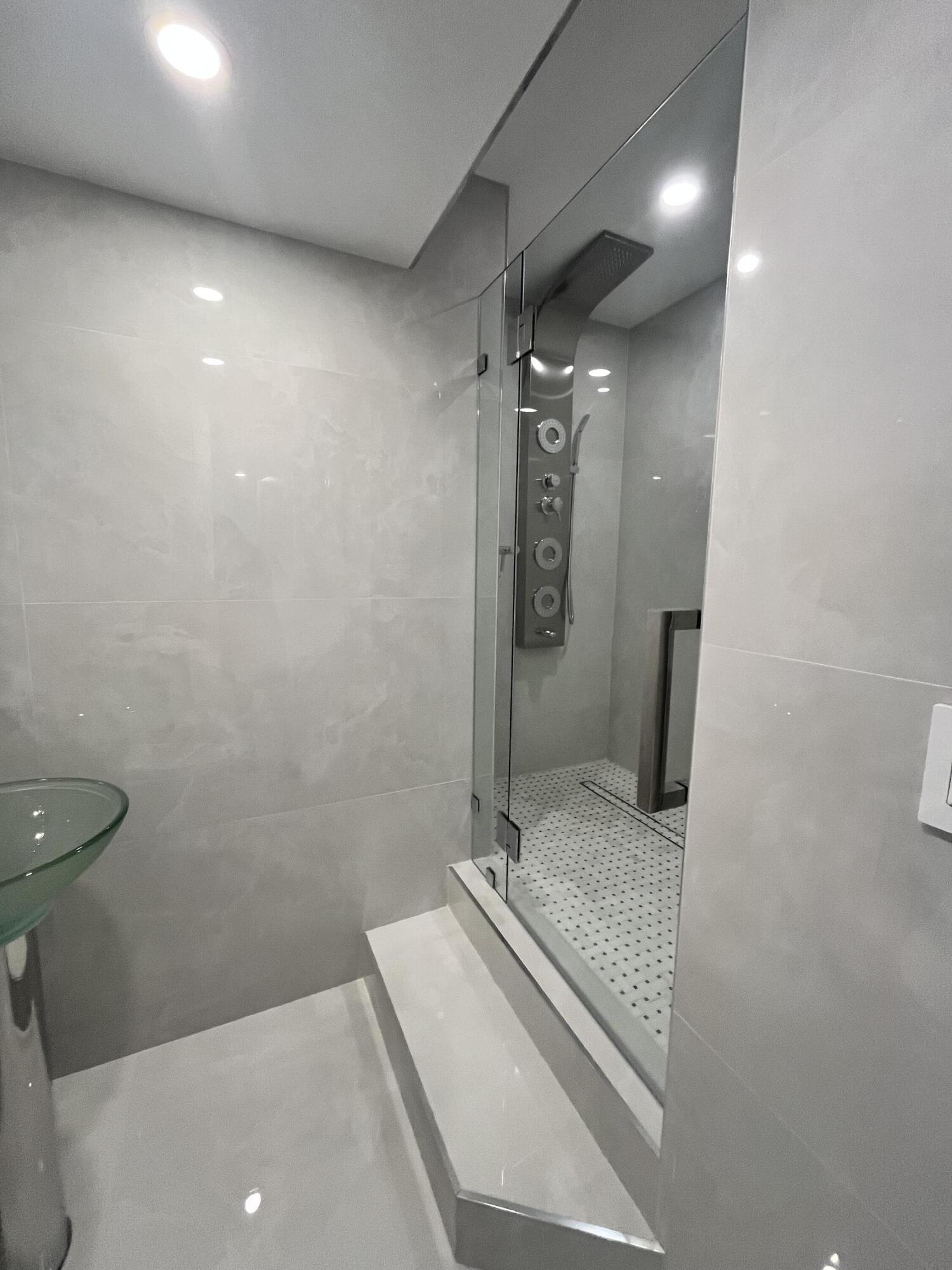 1180 S Ocean Boulevard 8-A