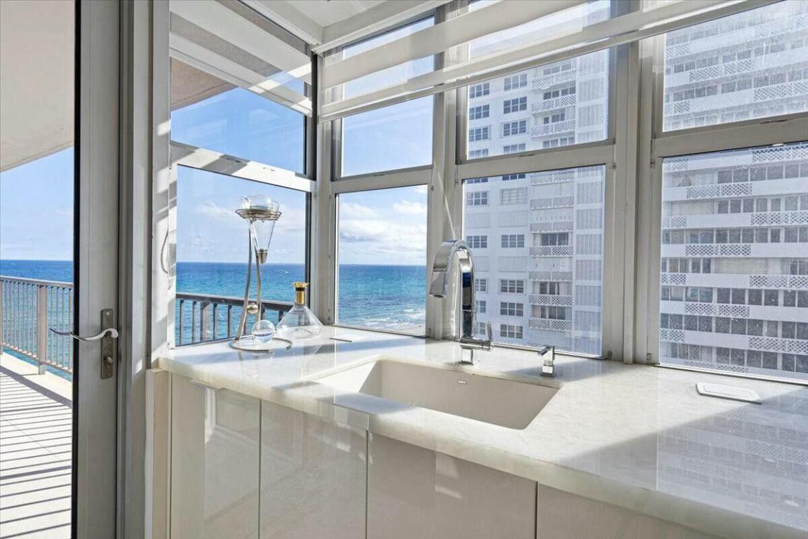 1180 S Ocean Boulevard 8-A