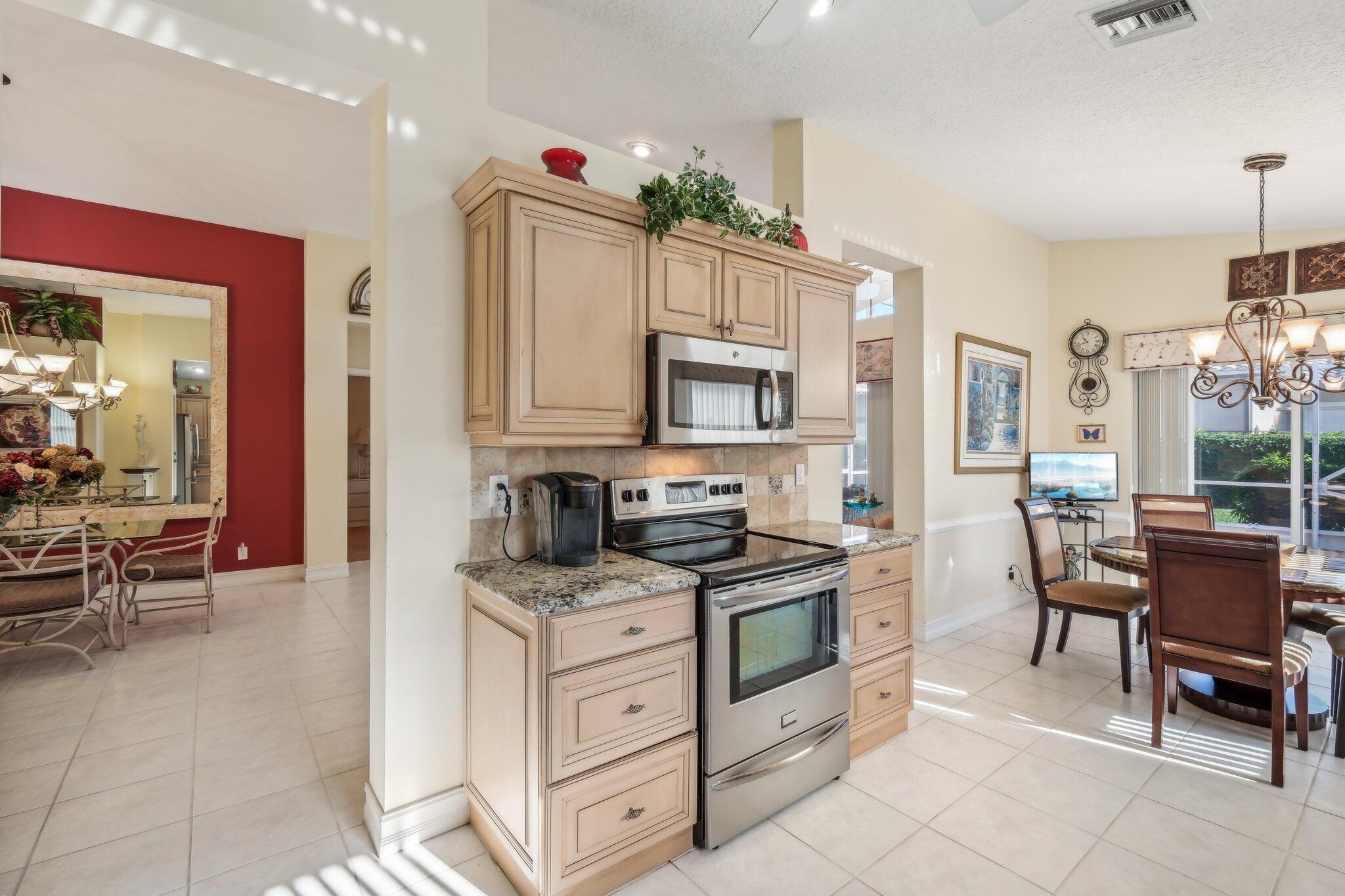6630 Maybrook Road, Boynton Beach