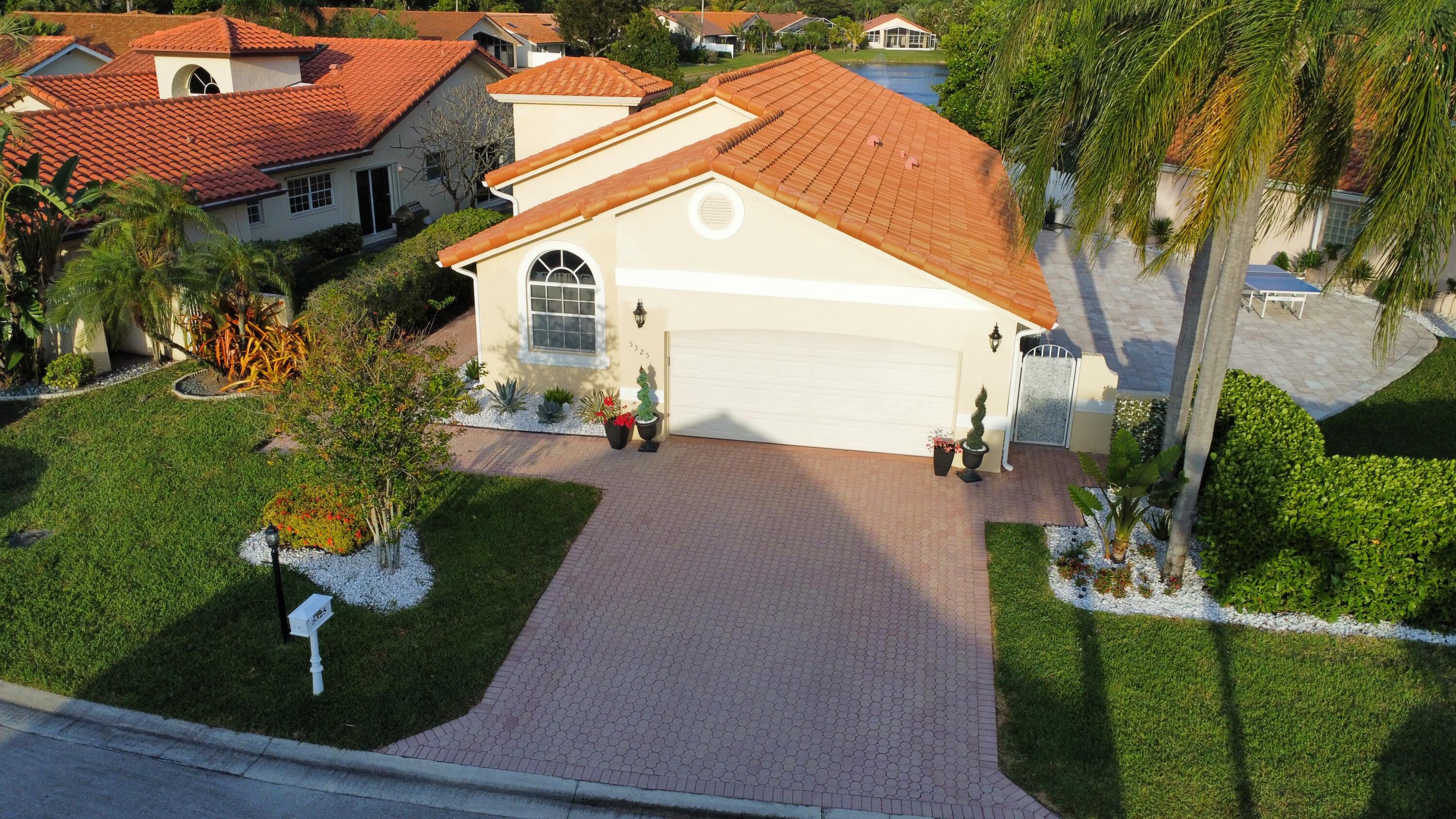 5325 Bodega Place