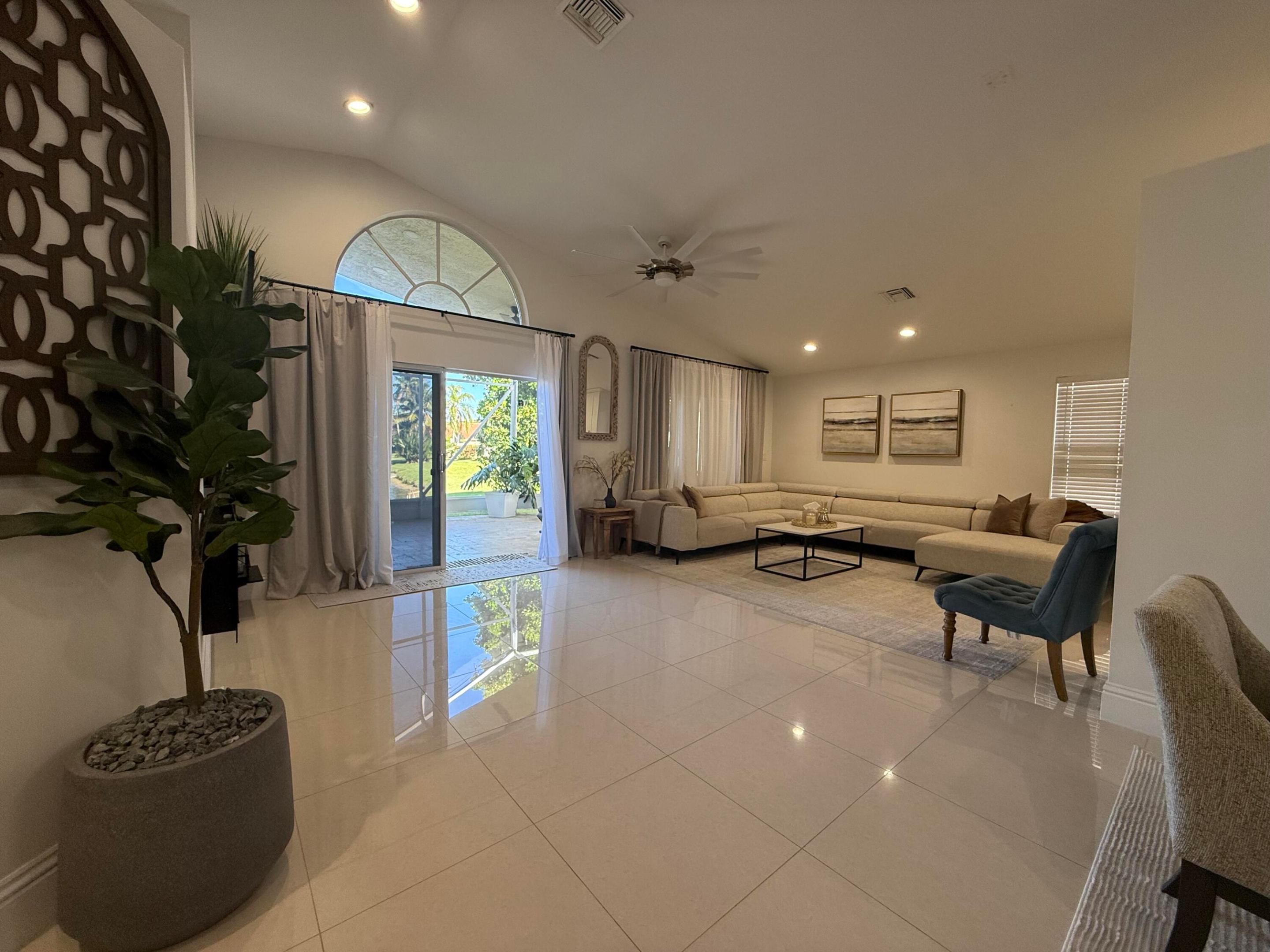 5325 Bodega Place