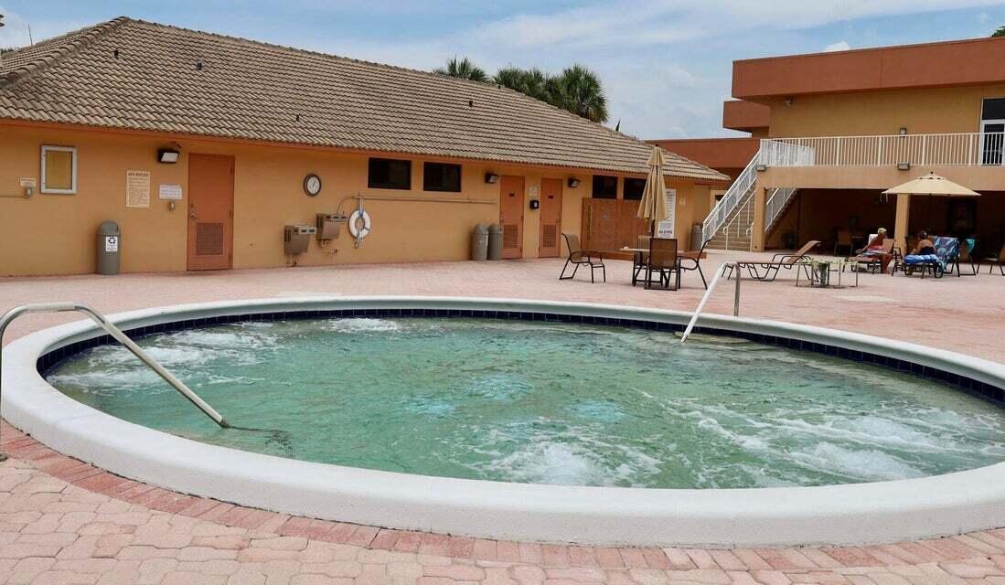 15461 Lakes Of Delray Boulevard 101