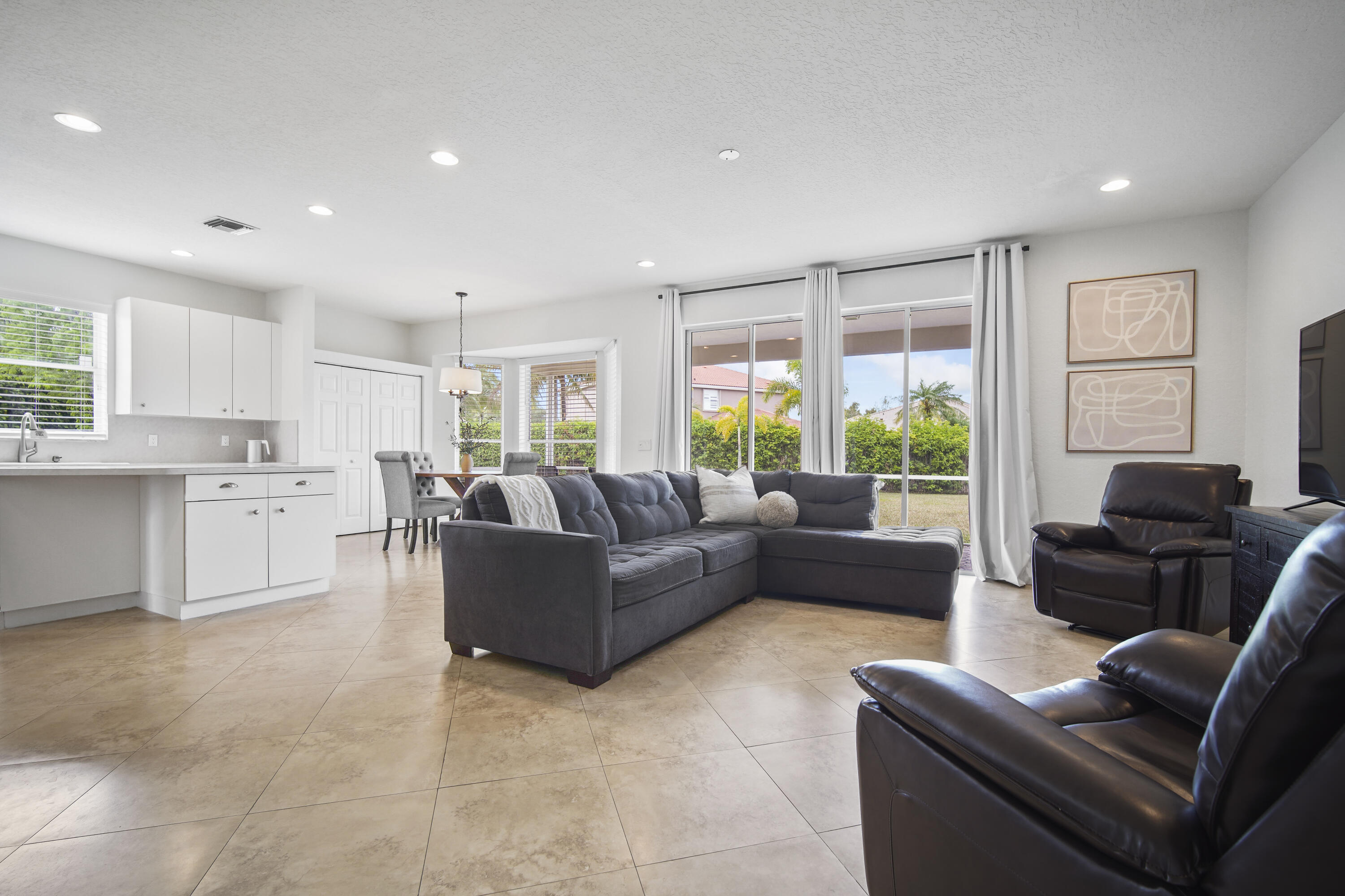 21280 Waycross Drive