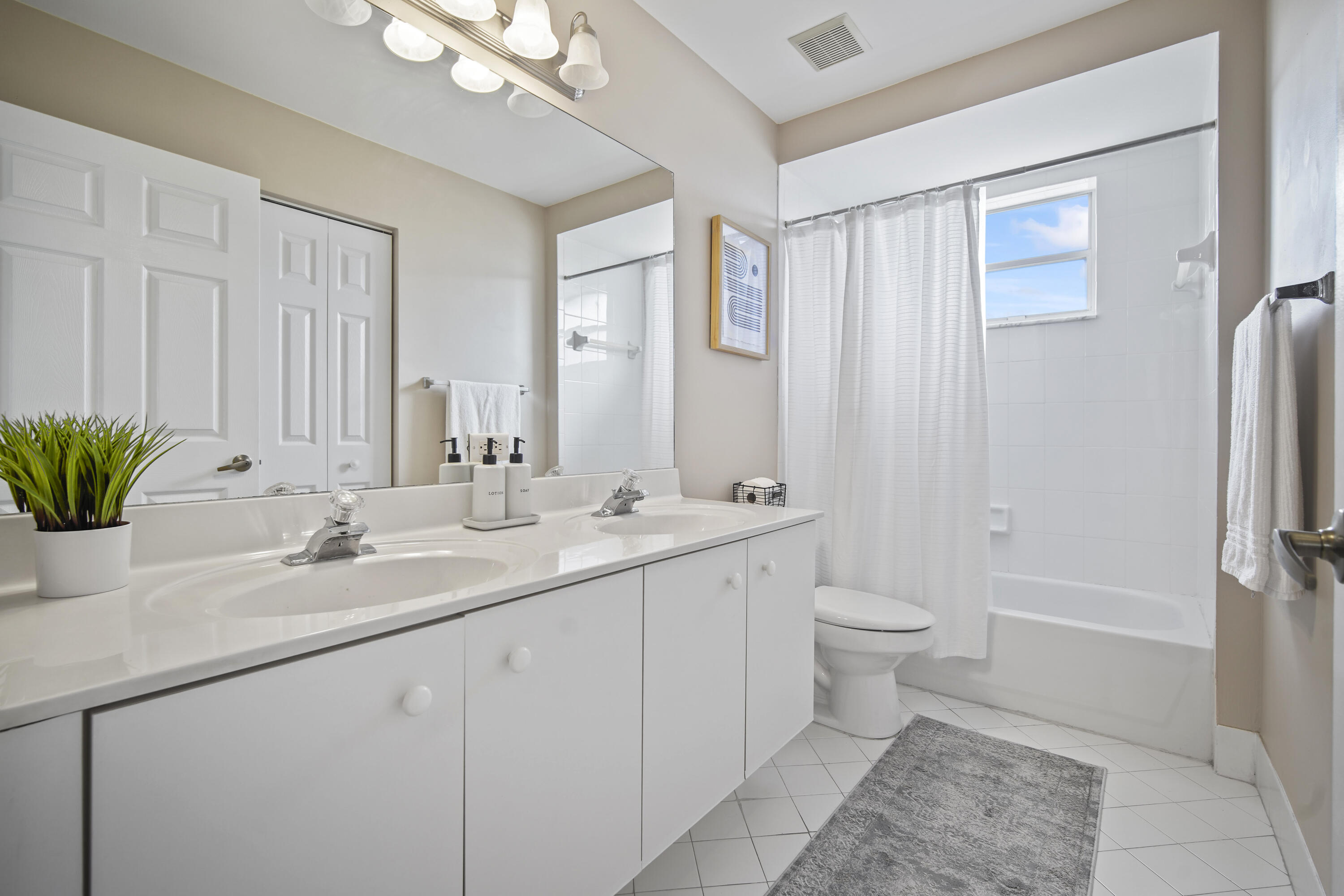 21280 Waycross Drive