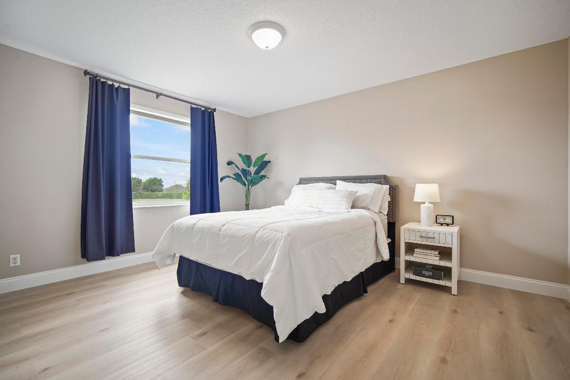 21280 Waycross Drive