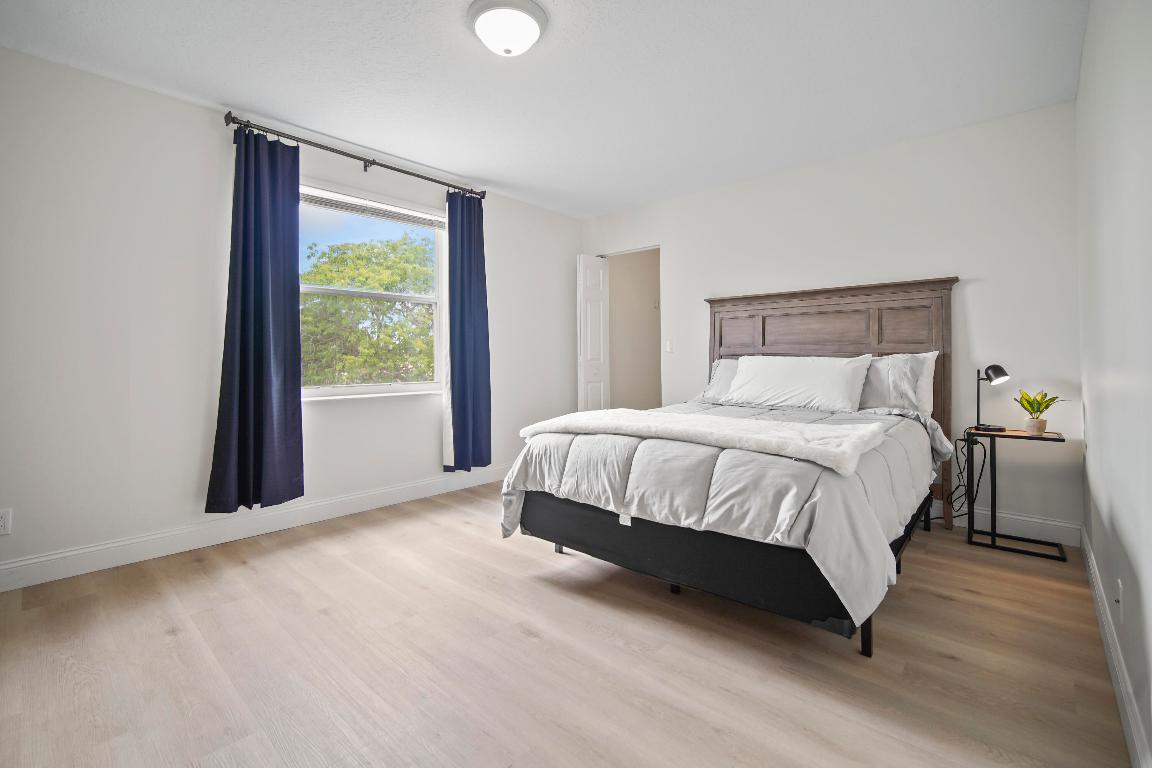 21280 Waycross Drive