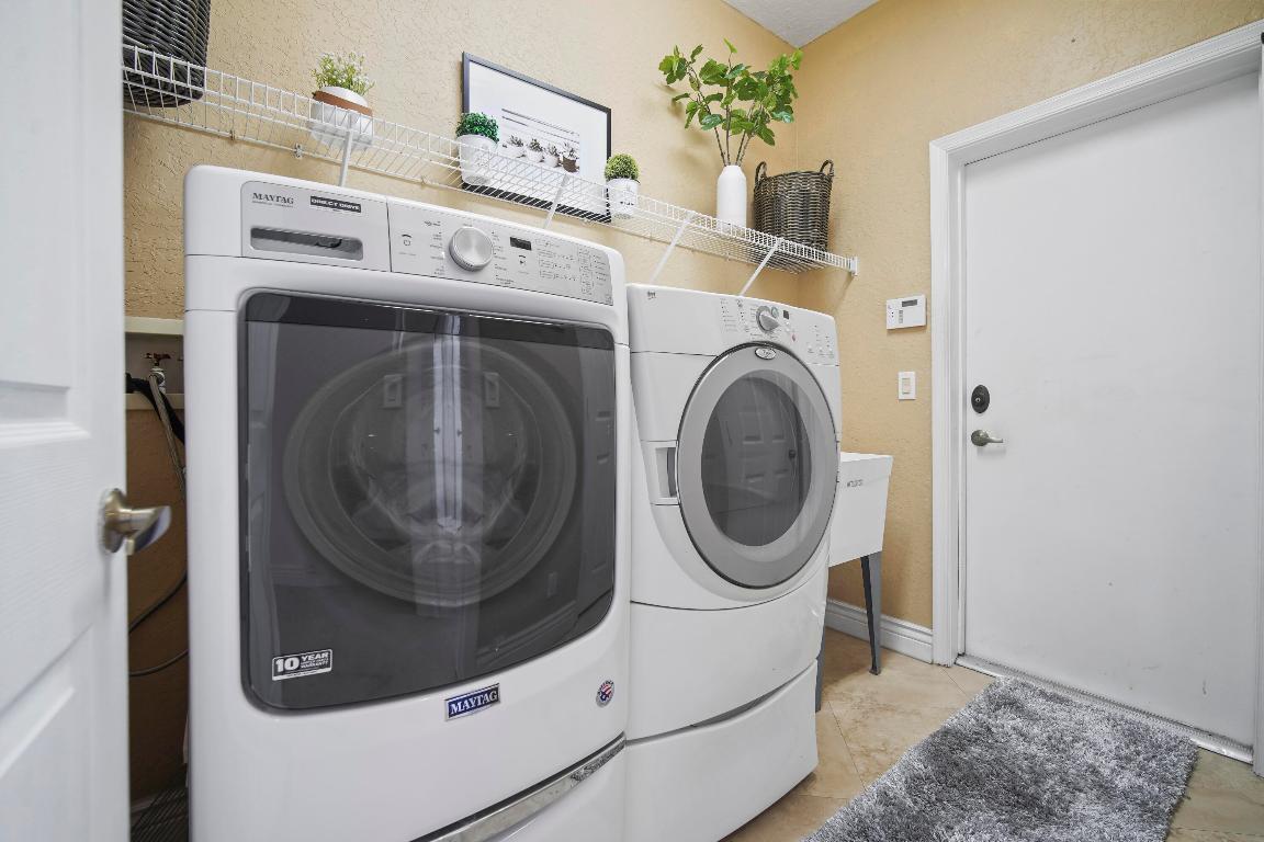 21280 Waycross Drive