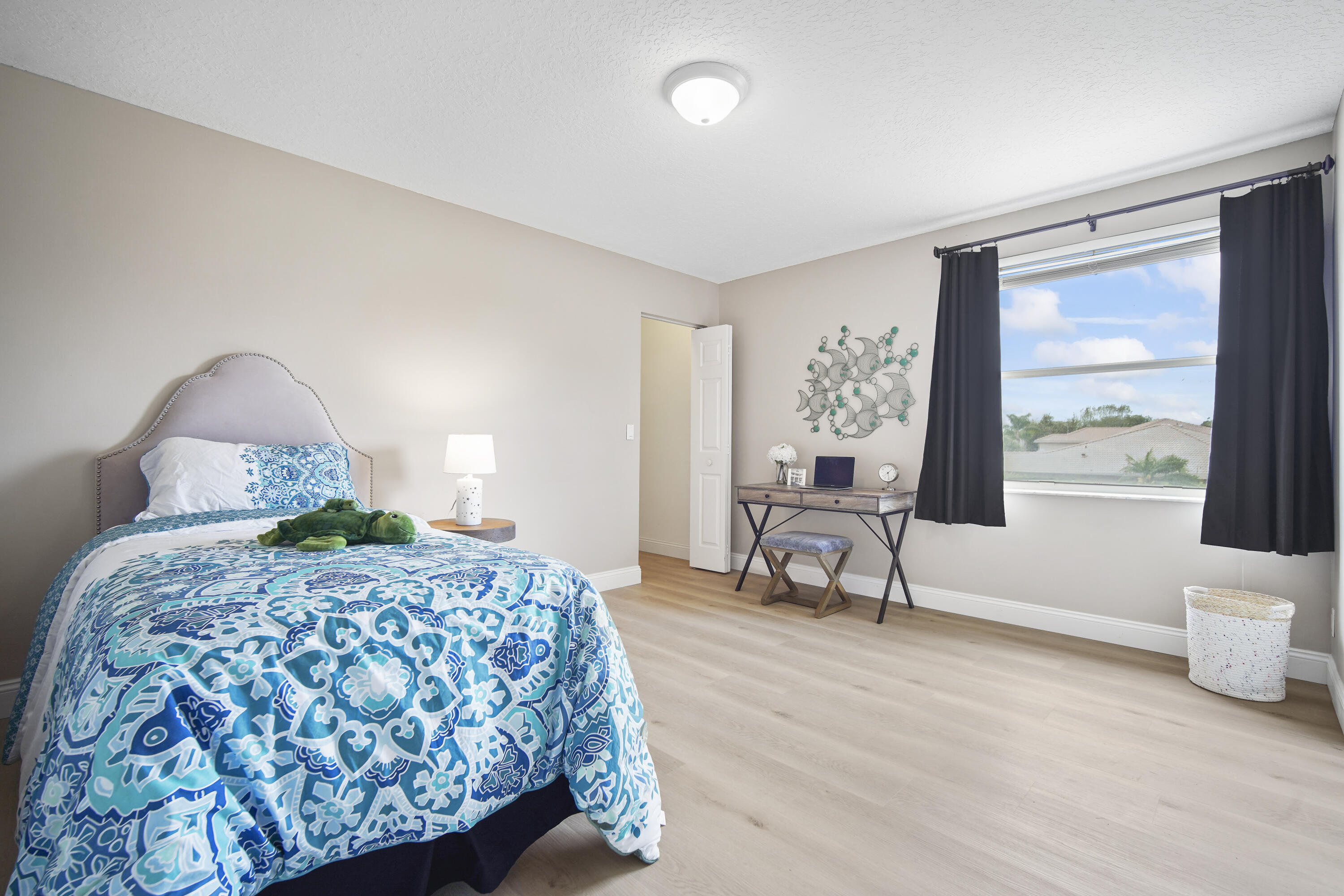 21280 Waycross Drive