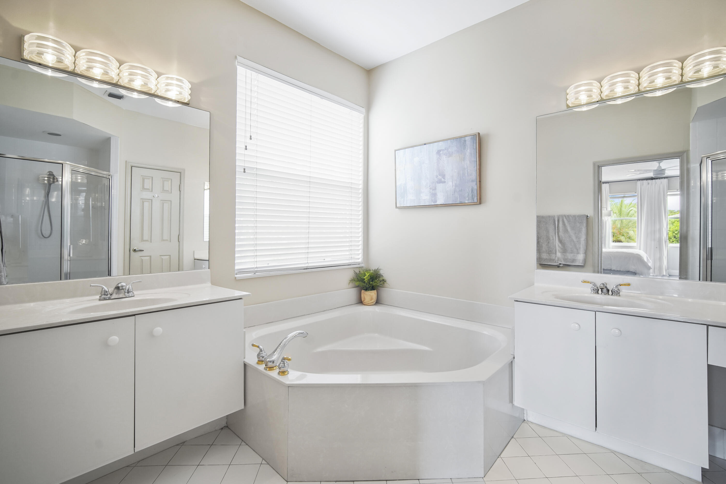 21280 Waycross Drive