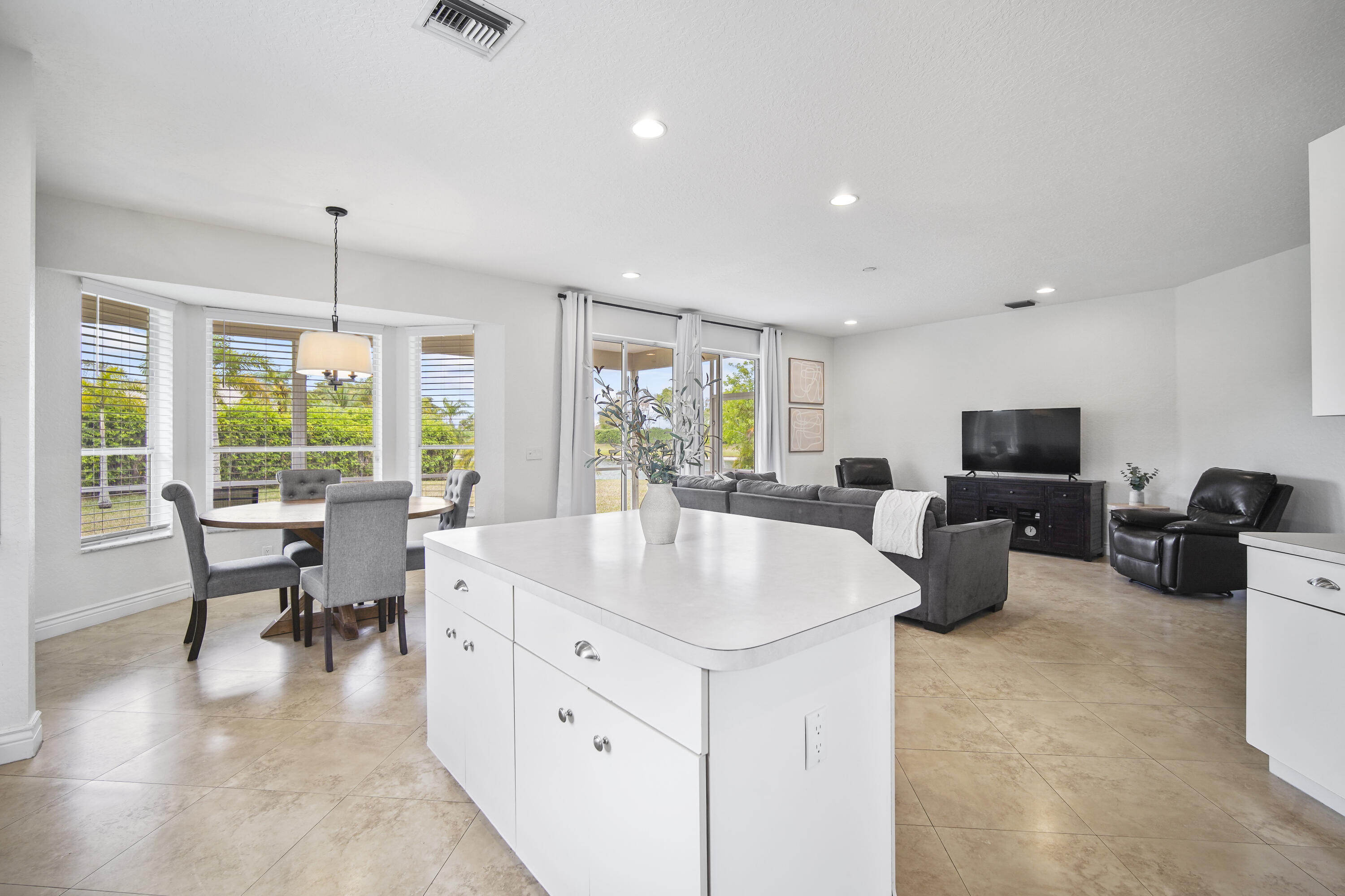 21280 Waycross Drive