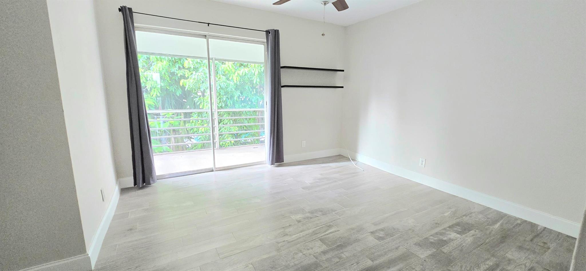 115 SW 1st Avenue 7