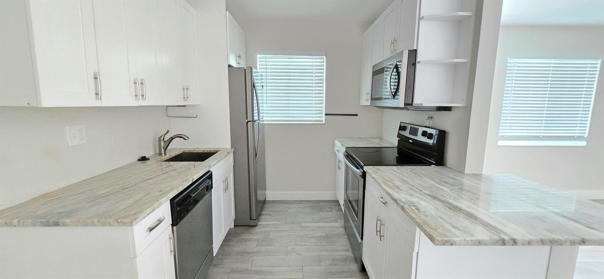 115 SW 1st Avenue 7