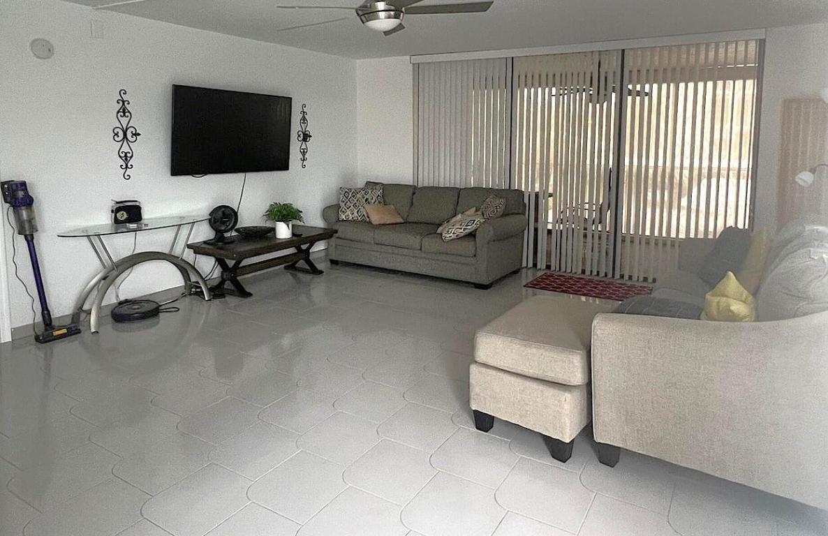 1629 Riverview Road 221