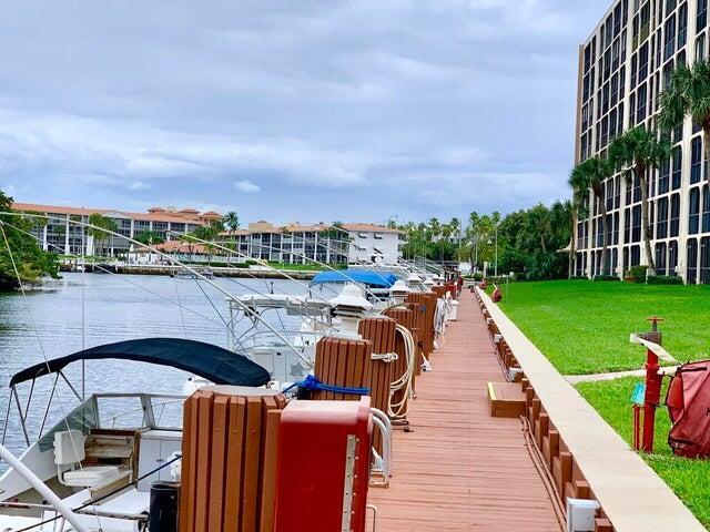 1629 Riverview Road 221