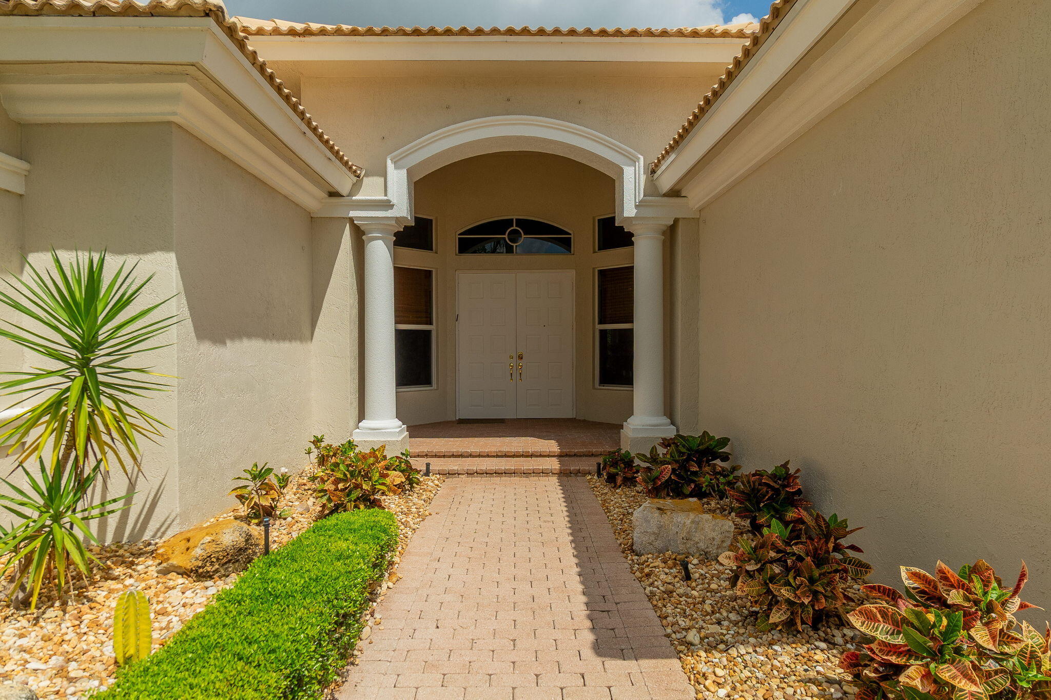 15974 Laurel Creek Drive