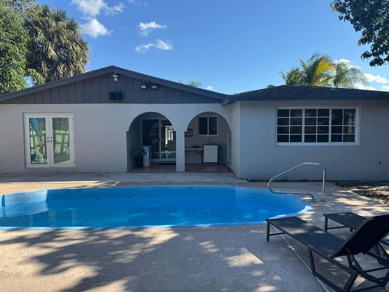 131 NE 26th Street
