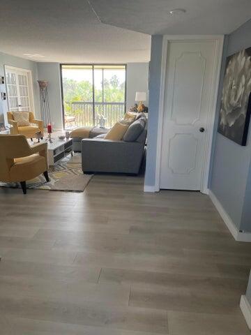 2420 Deer Creek Country Club Boulevard 305-D