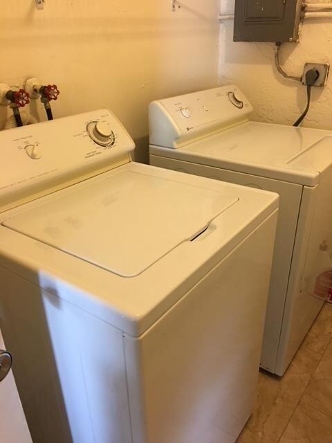 2712 Peer Lane 179