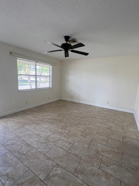 2712 Peer Lane 179