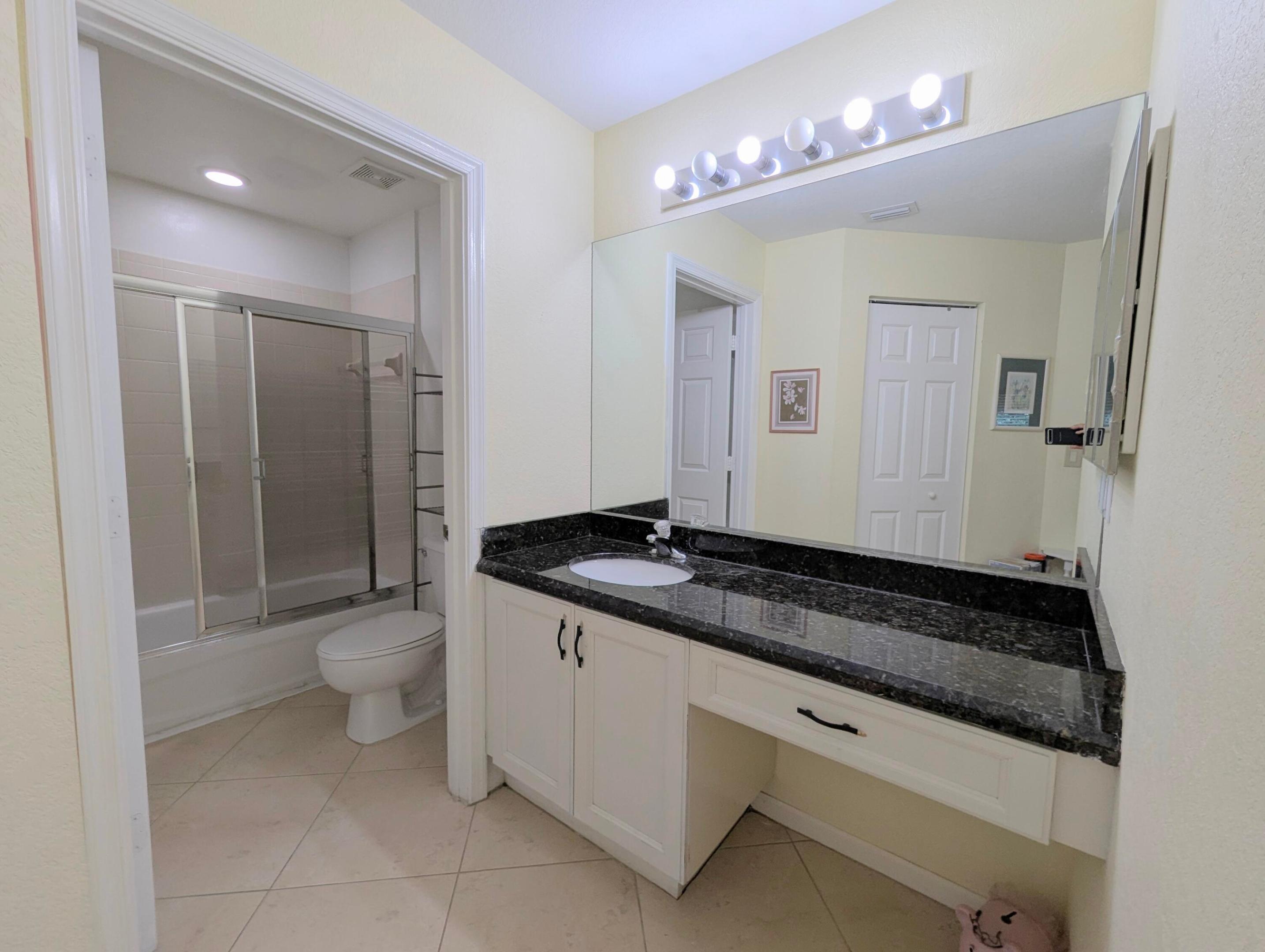 328 SE 23rd Avenue
