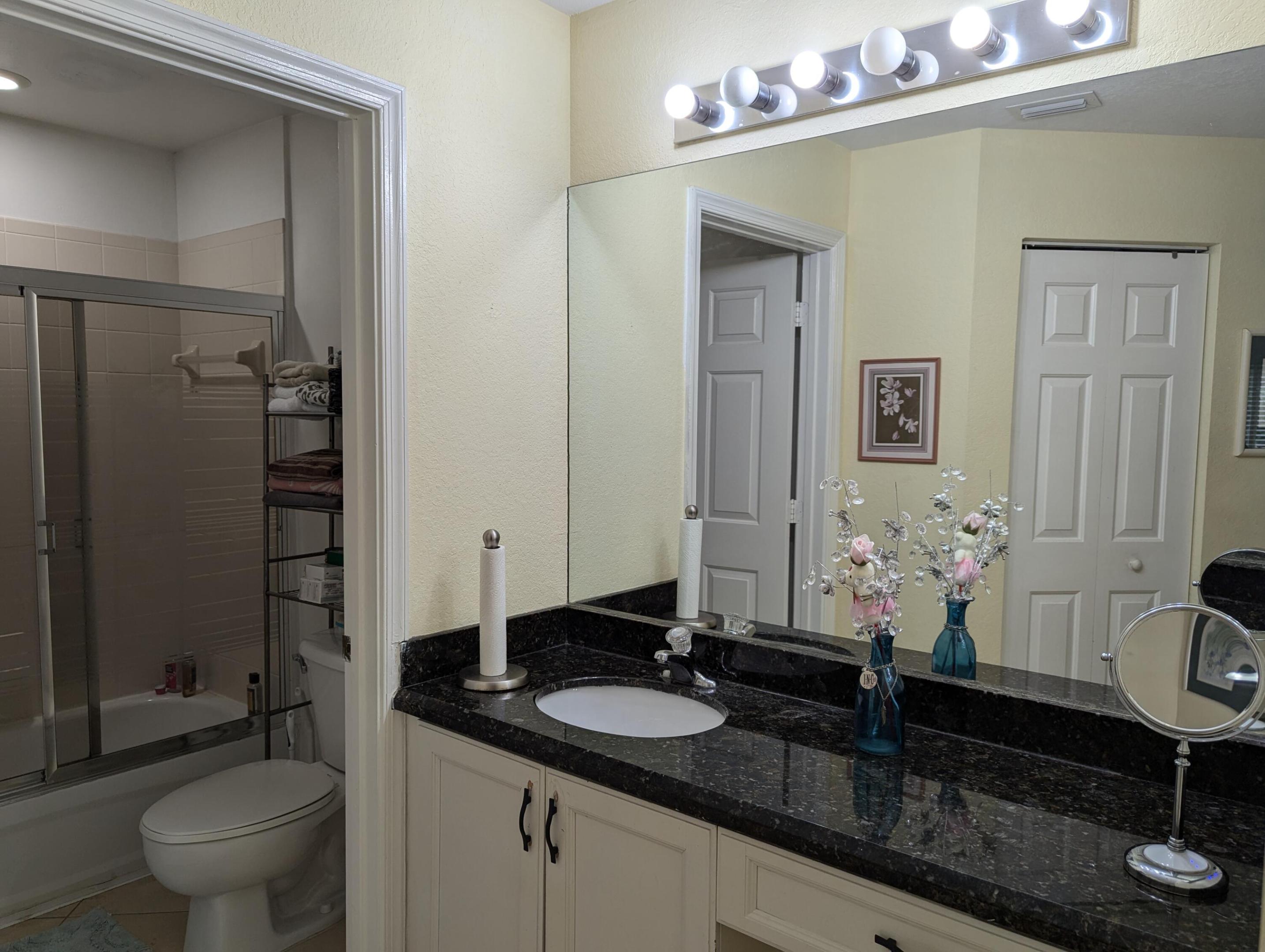 328 SE 23rd Avenue