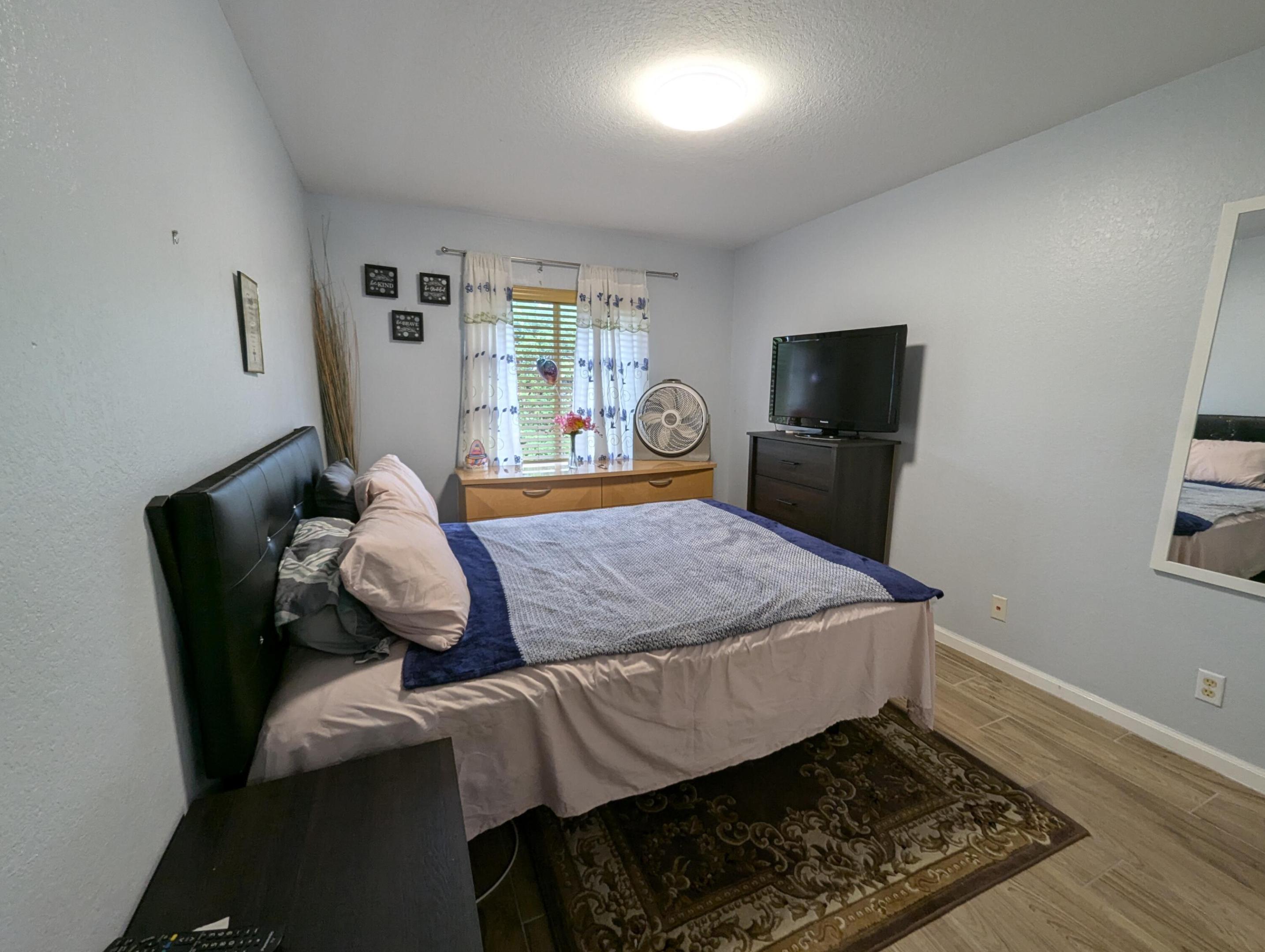 328 SE 23rd Avenue