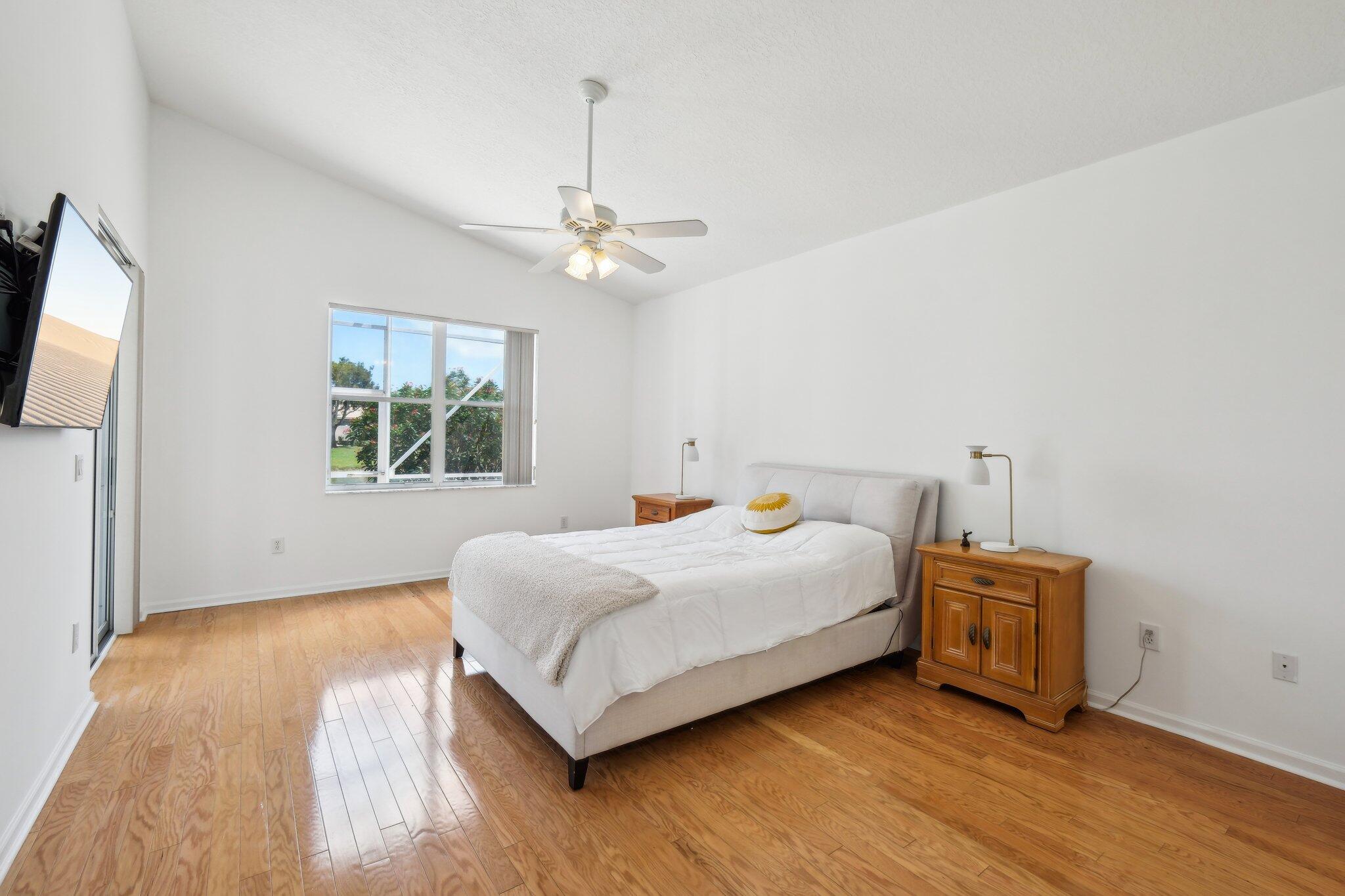 6377 N Westchester Club Drive N