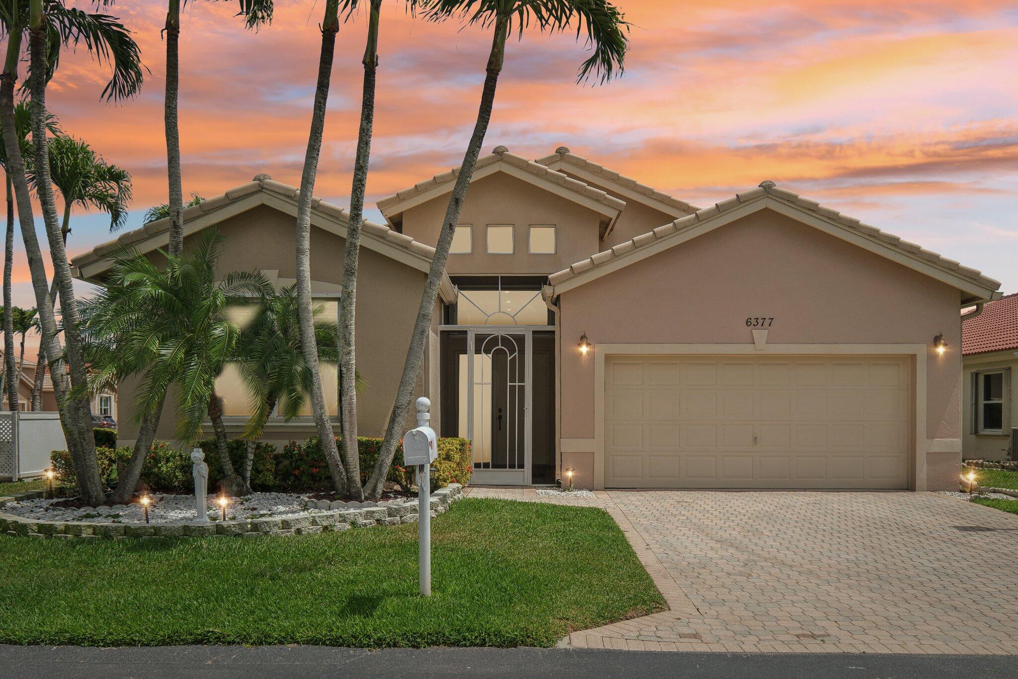 6377 N Westchester Club Drive N