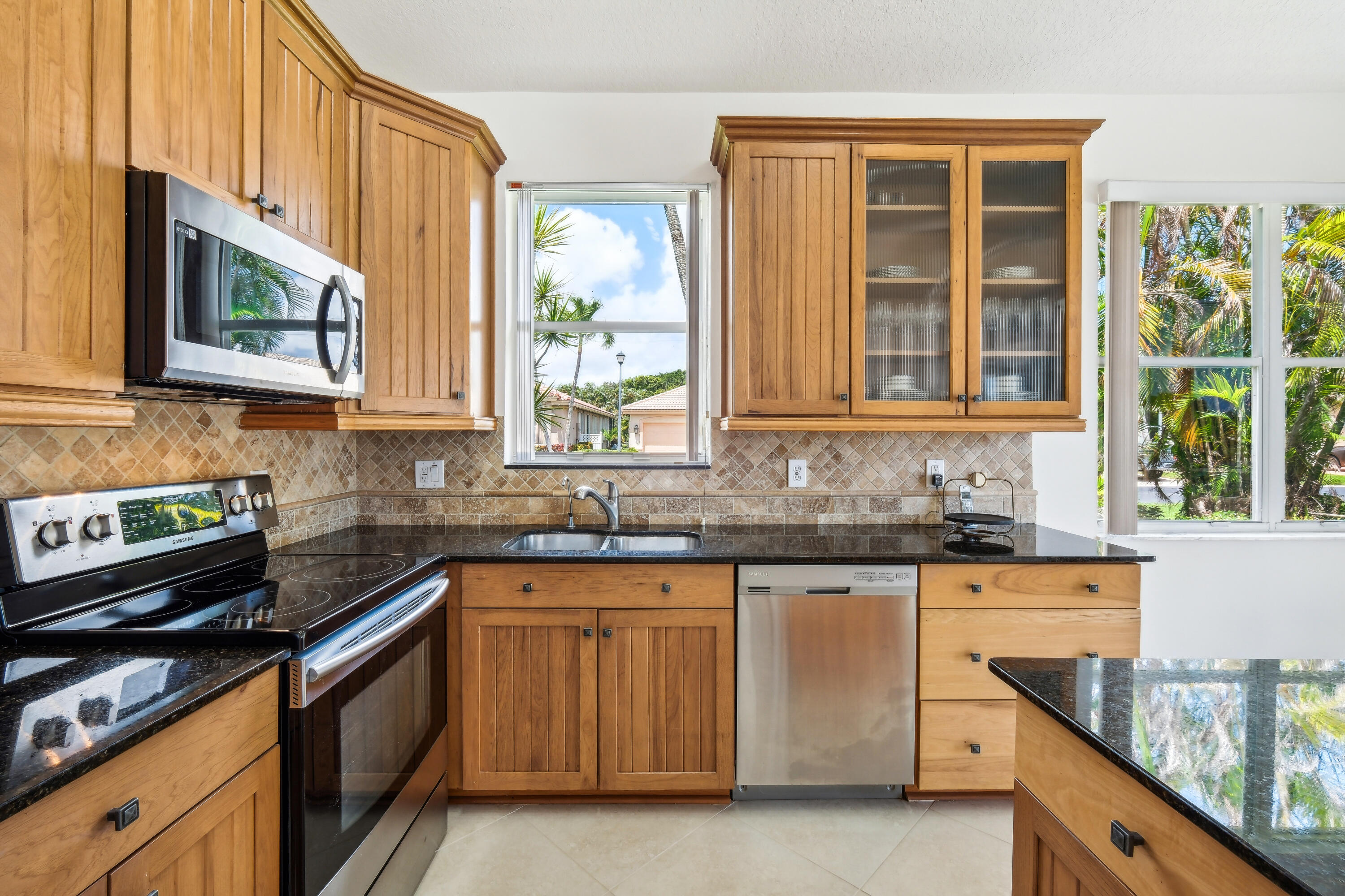 6377 N Westchester Club Drive N