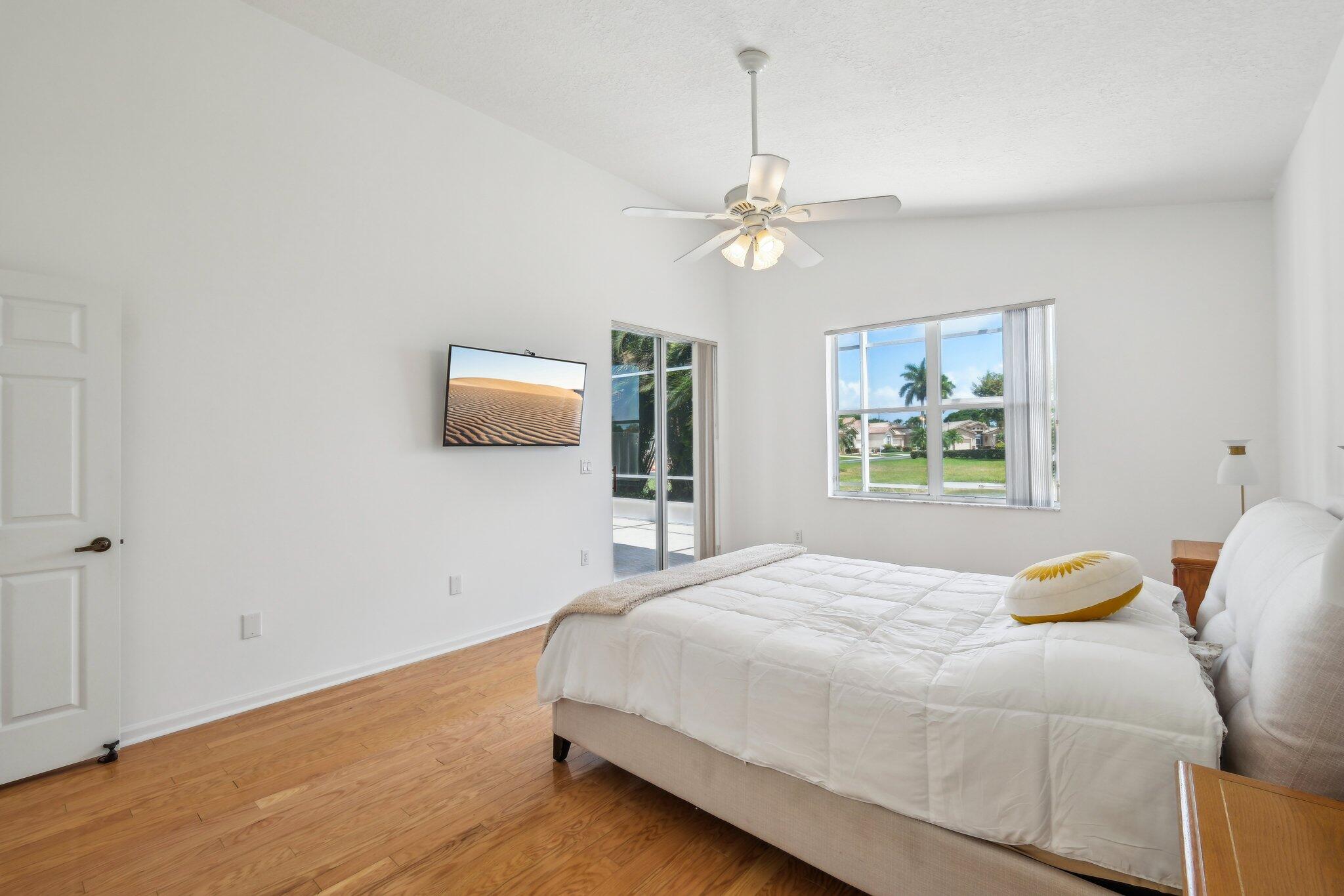 6377 N Westchester Club Drive N