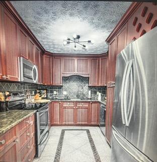 221 NE Sagamore Terrace, Port St. Lucie