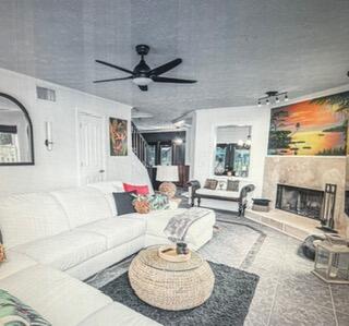 221 NE Sagamore Terrace, Port St. Lucie