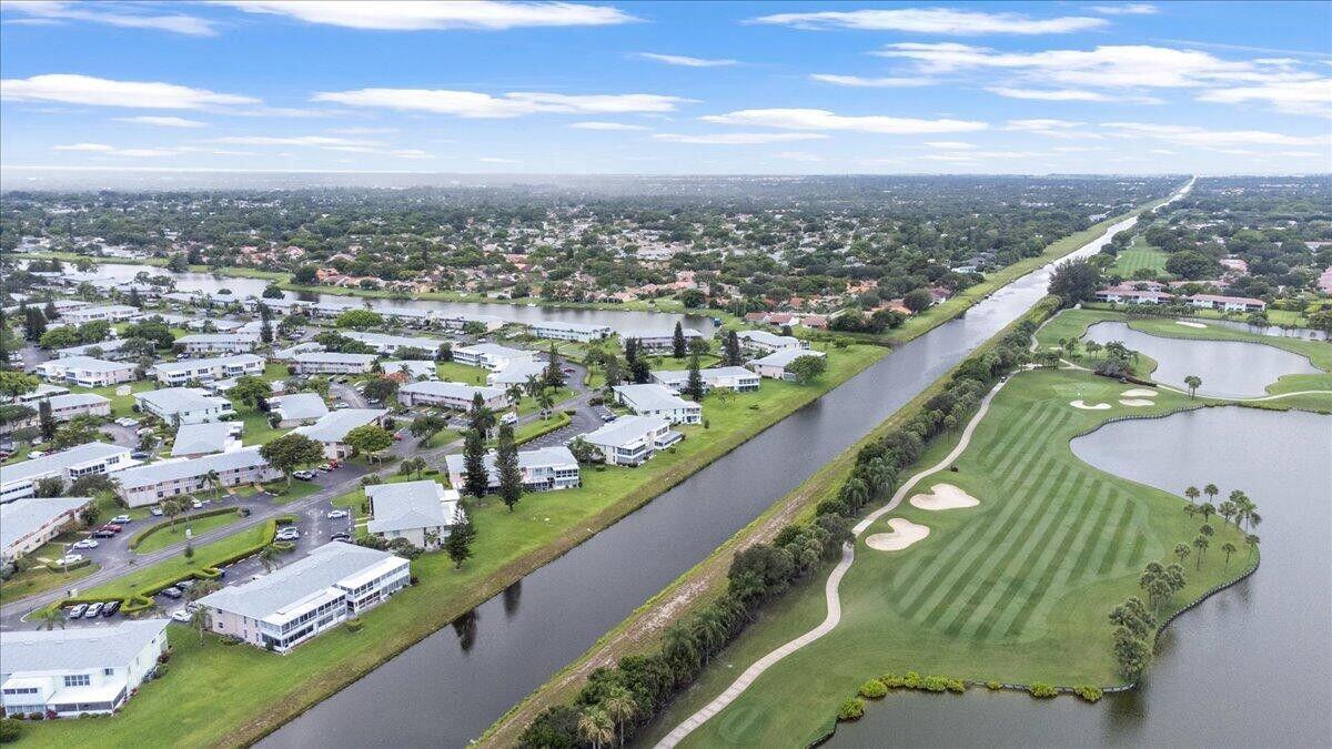 1905 NW 18th Street 101