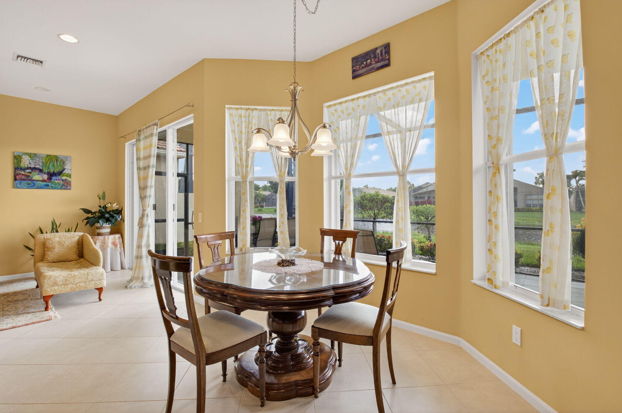 6863 Imperial Beach Circle