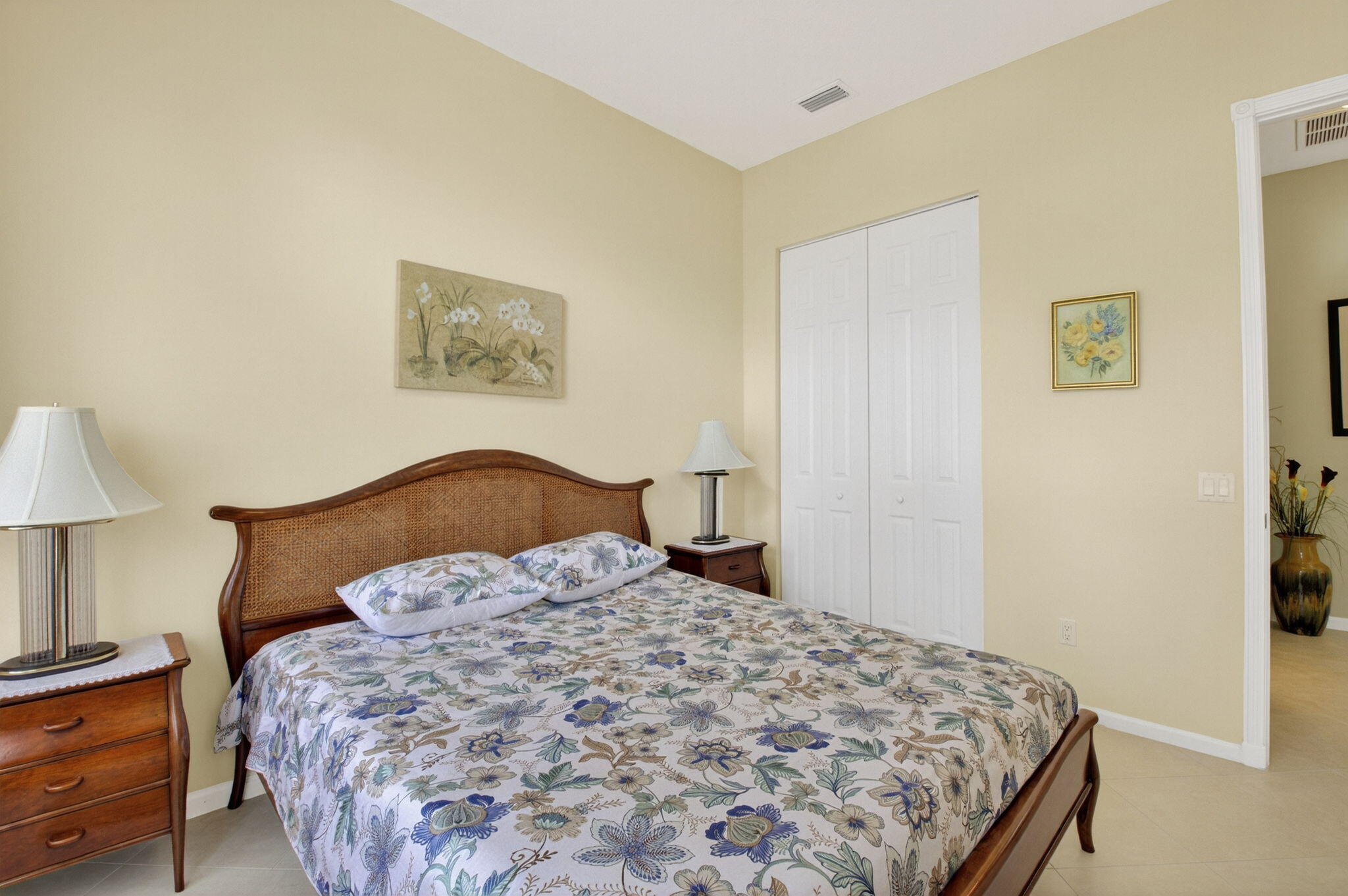 6863 Imperial Beach Circle
