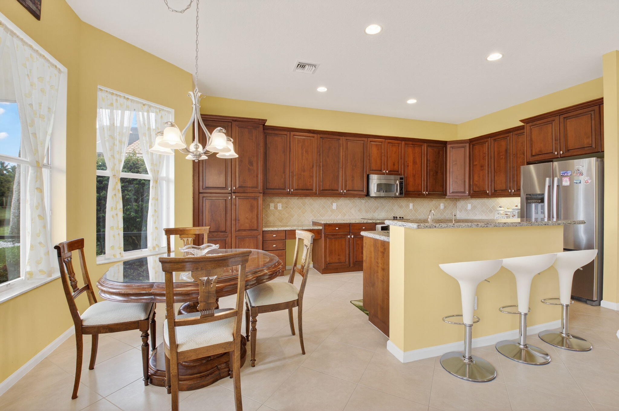 6863 Imperial Beach Circle