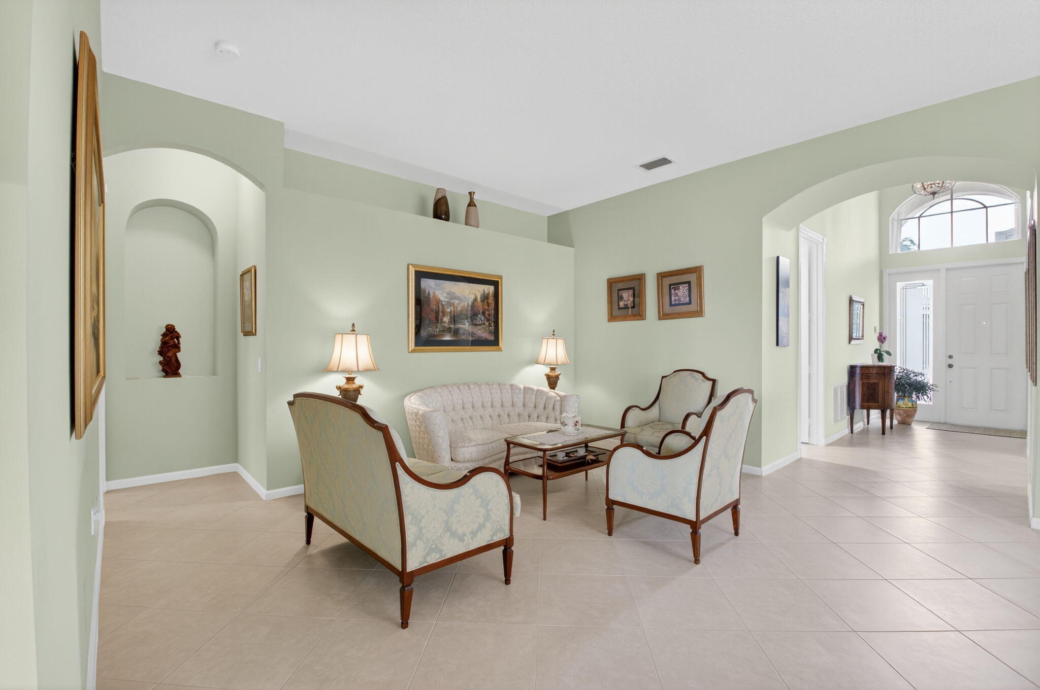 6863 Imperial Beach Circle