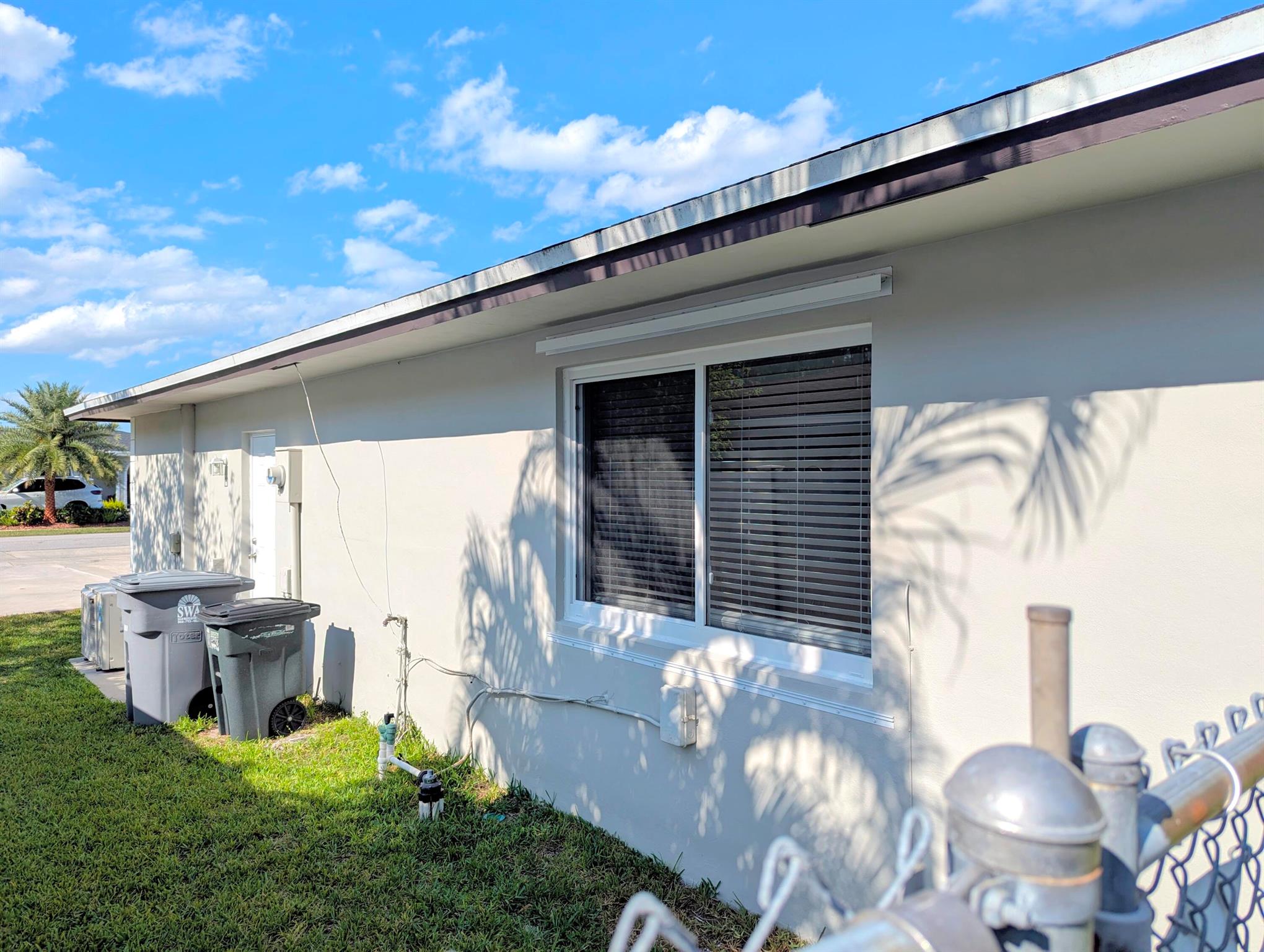 22556 Lanyard Street