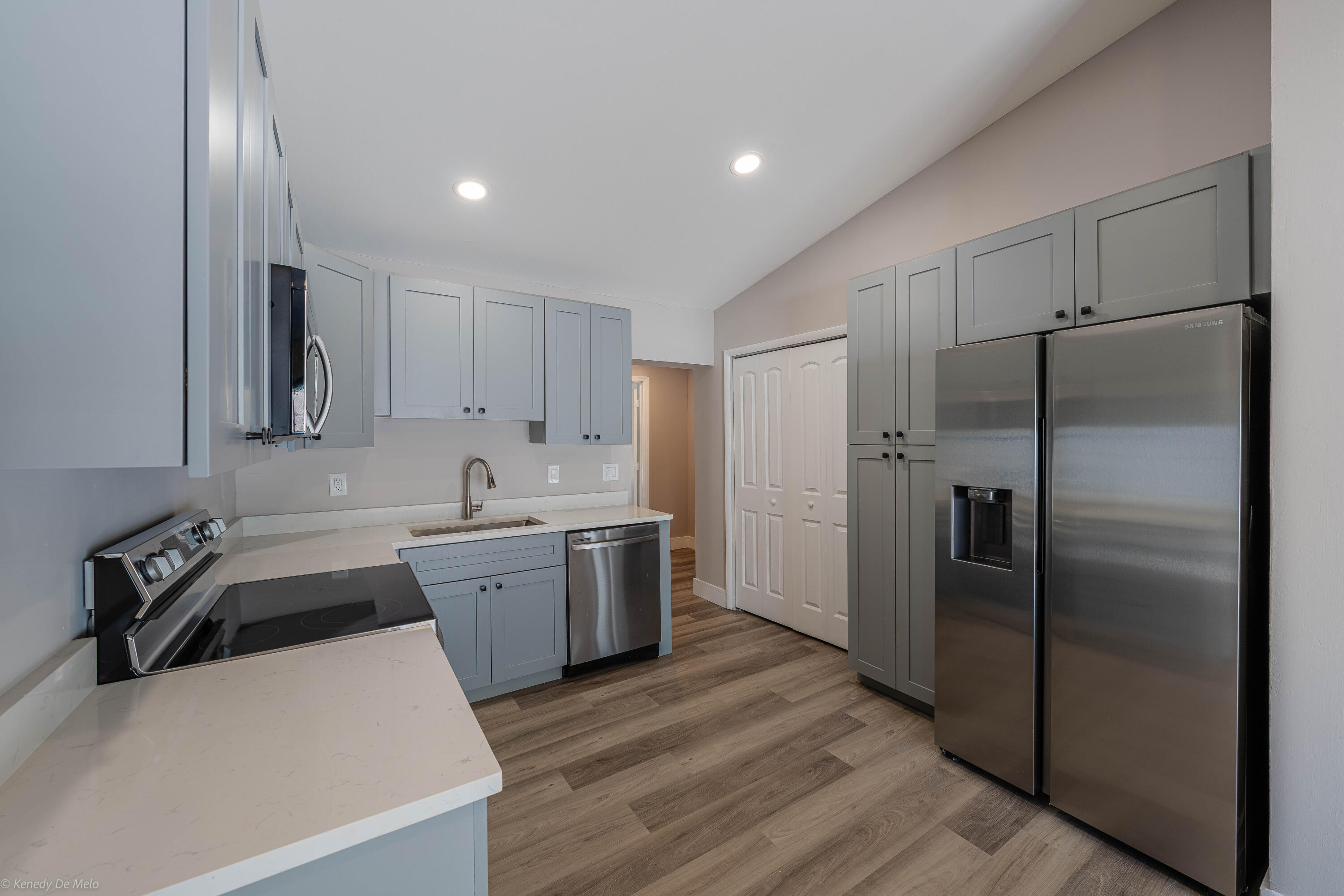 507 Ontario Place, West Palm Beach