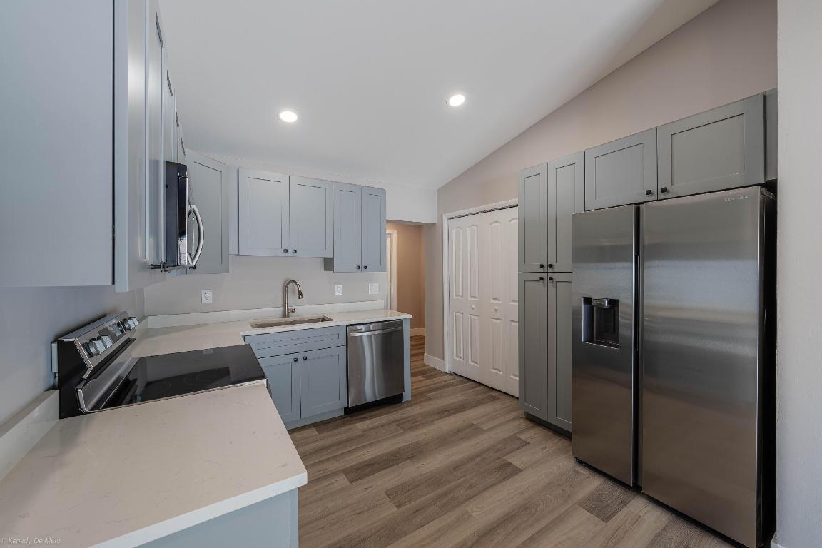 507 Ontario Place, West Palm Beach