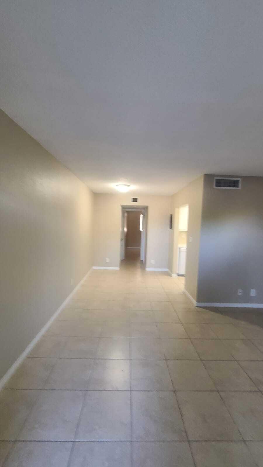 1400 NE 54th Street 105