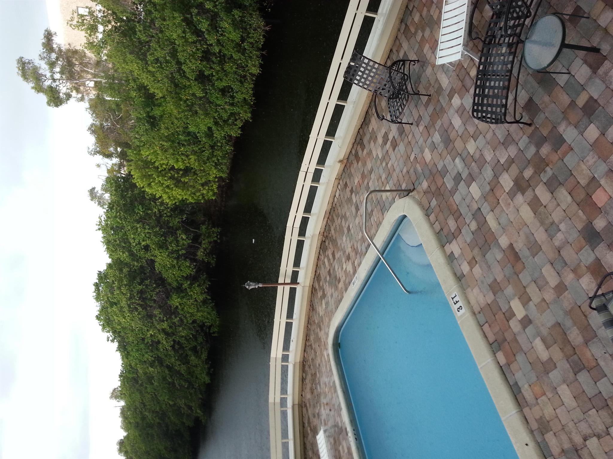 1400 NE 54th Street 105