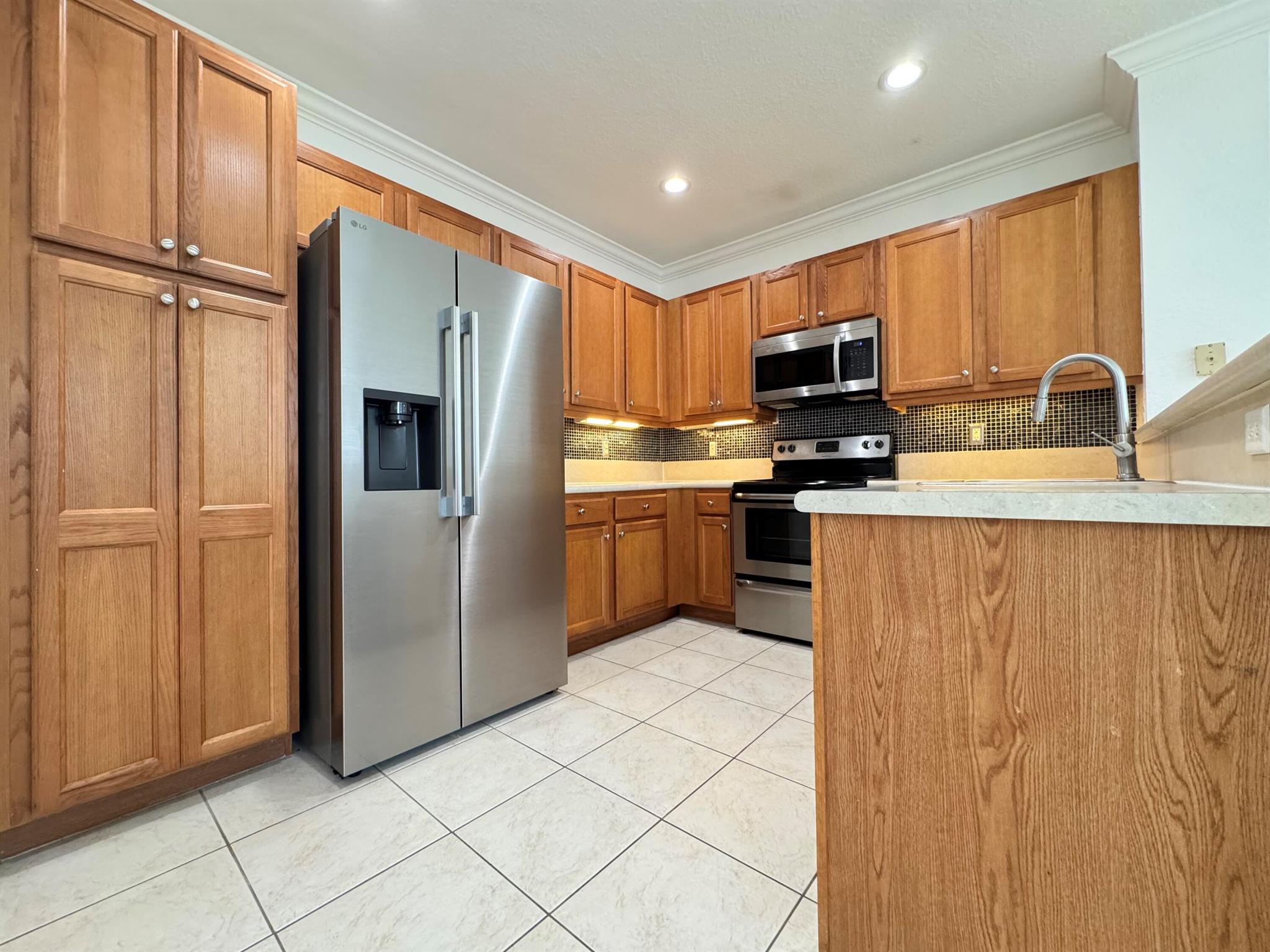1015 Ventnor Avenue 3g