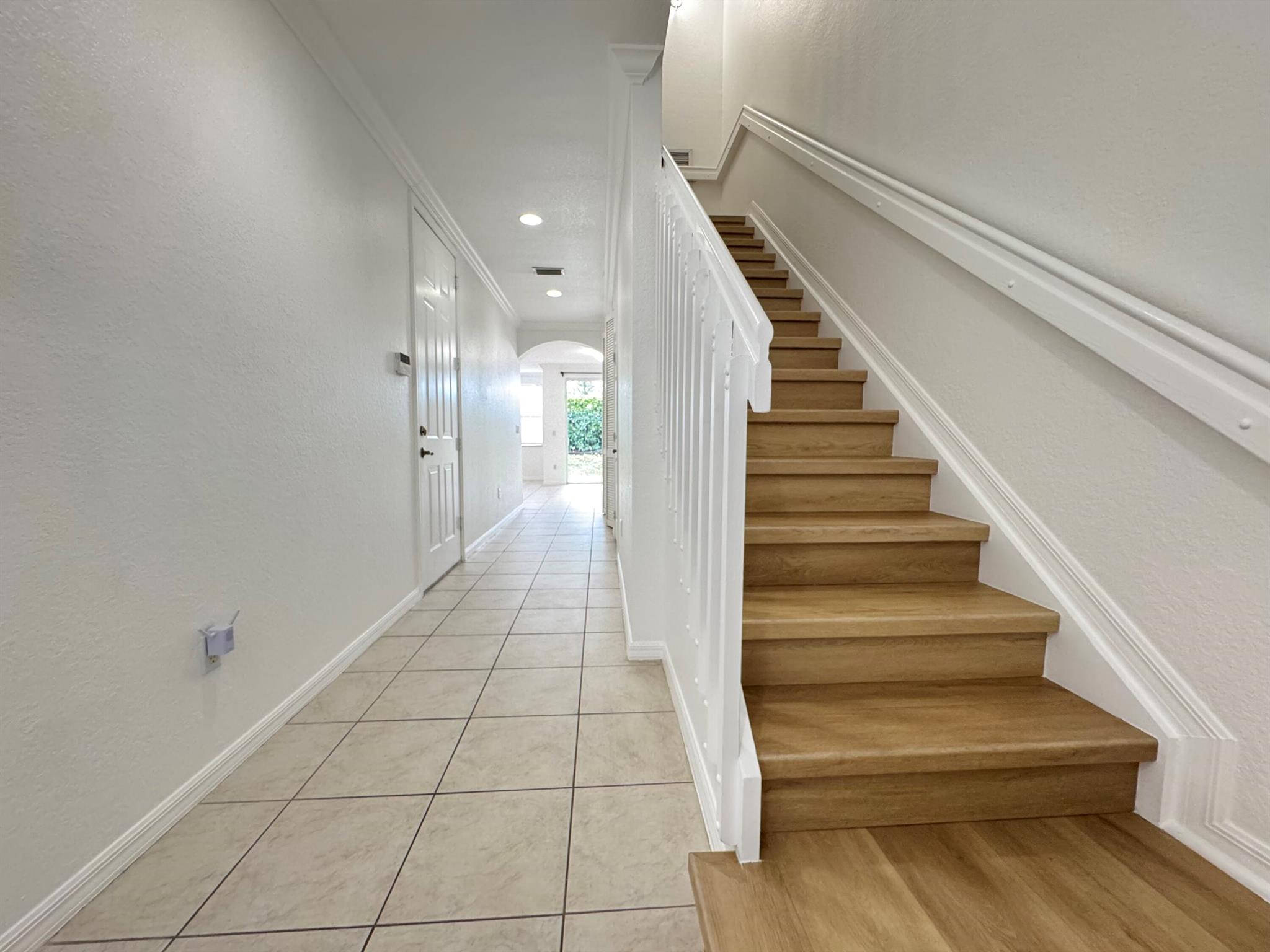 1015 Ventnor Avenue 3g