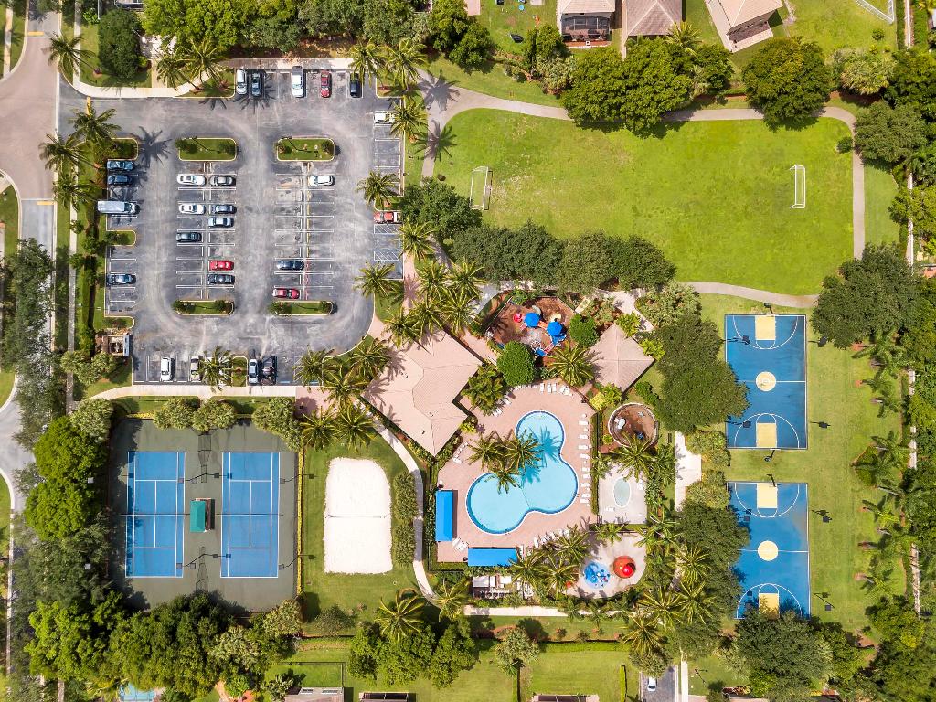 5000 Cobalt Court, Greenacres