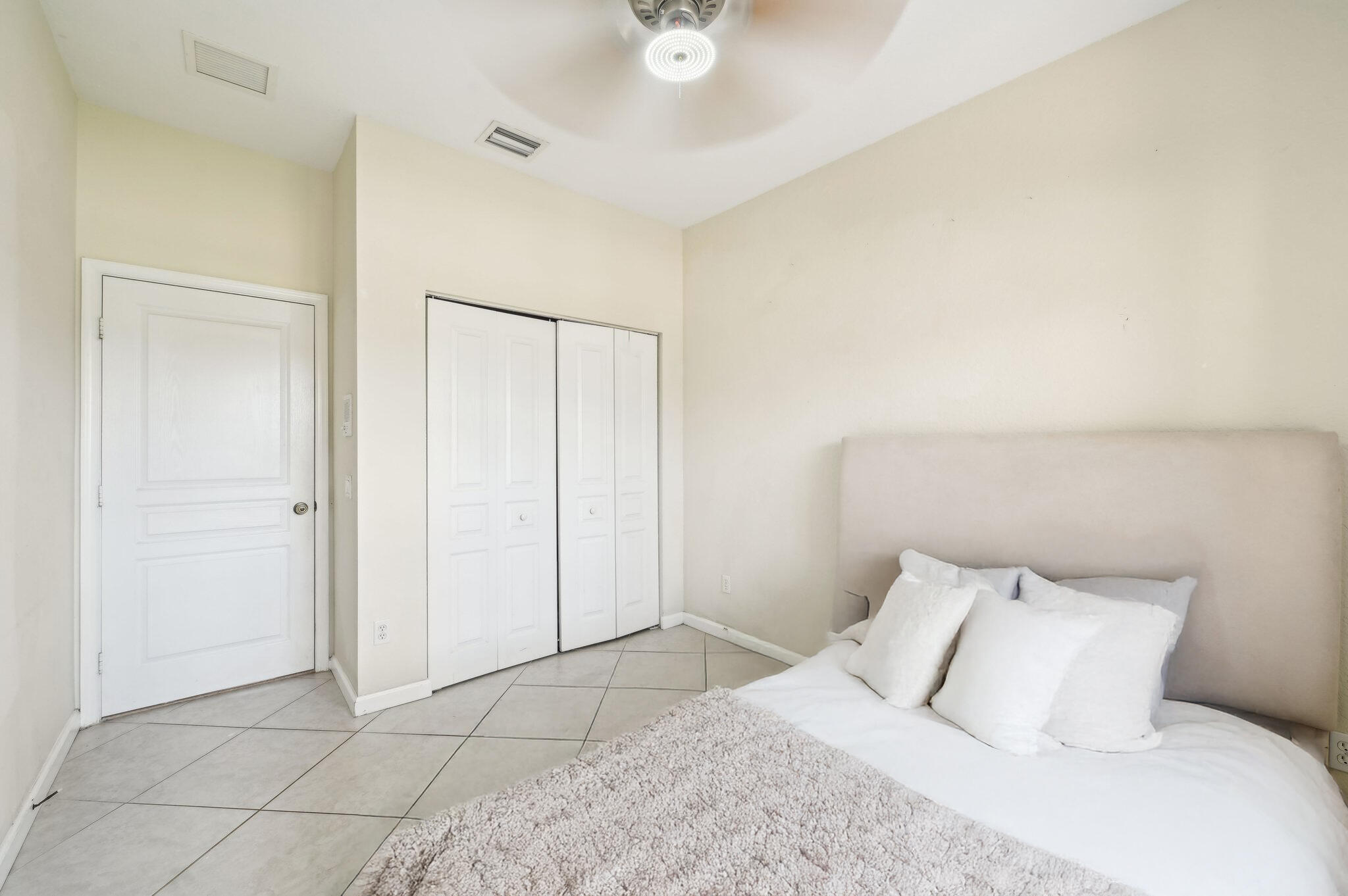 5000 Cobalt Court, Greenacres