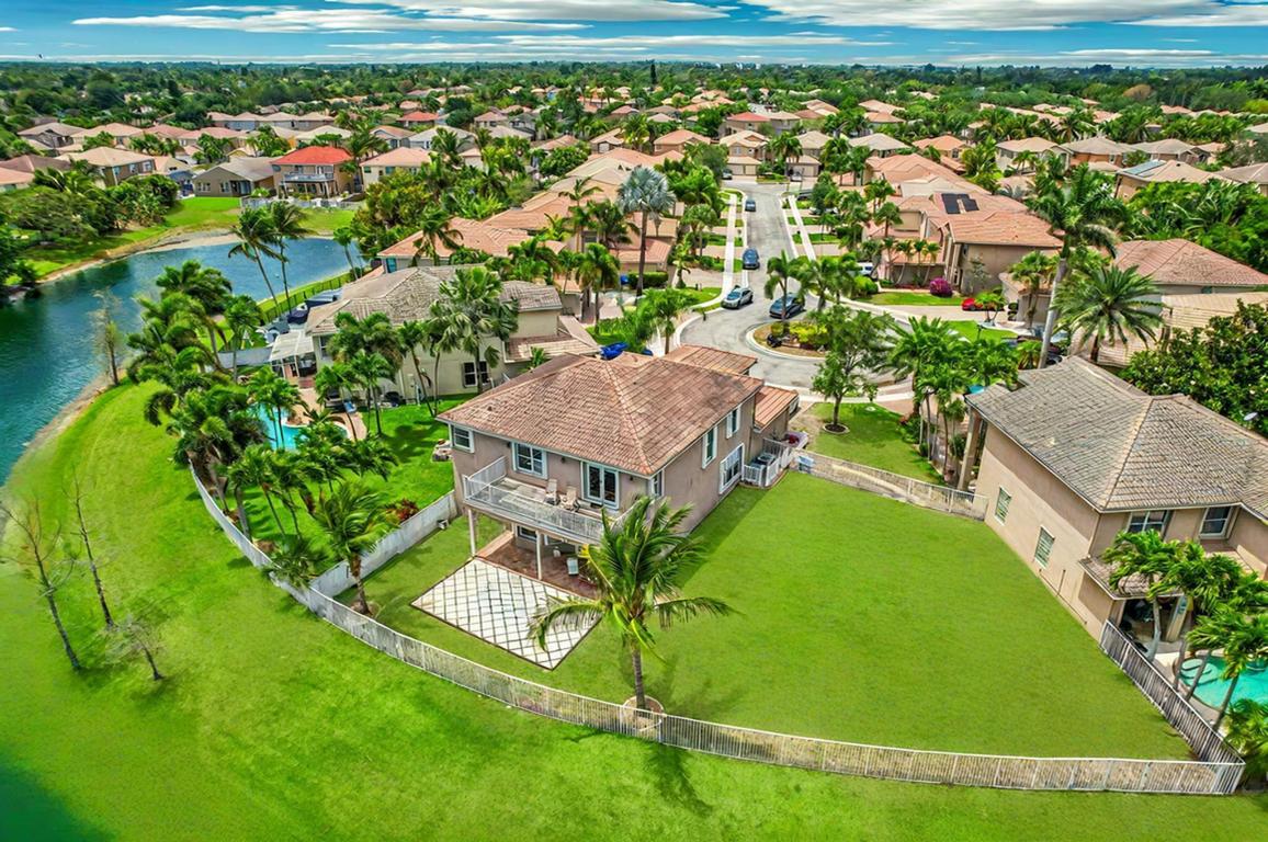 5000 Cobalt Court, Greenacres